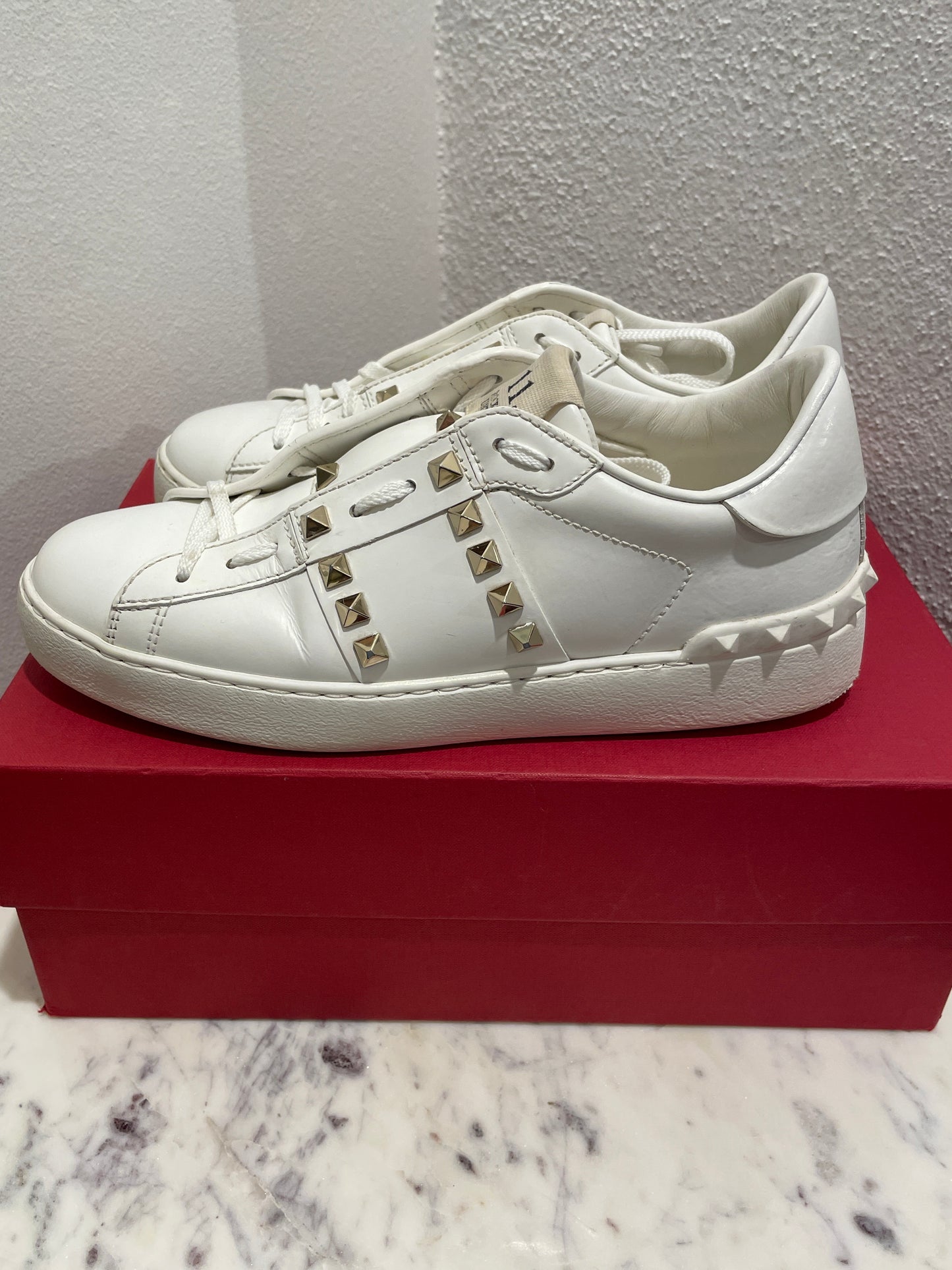 Valentino Rockstud Untitled Sneakers – Size 37.5