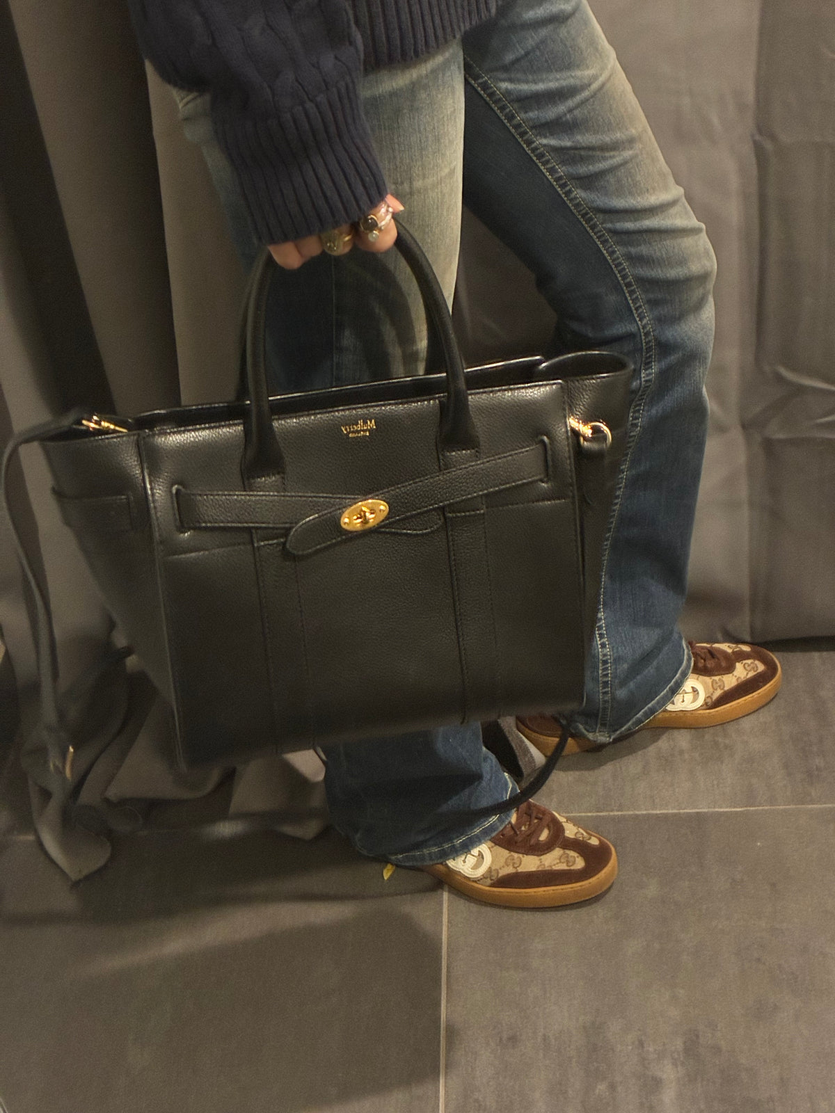 Mulberry Small Zipped Bayswater Satchel - Black Calfskin & Gold Hardware
