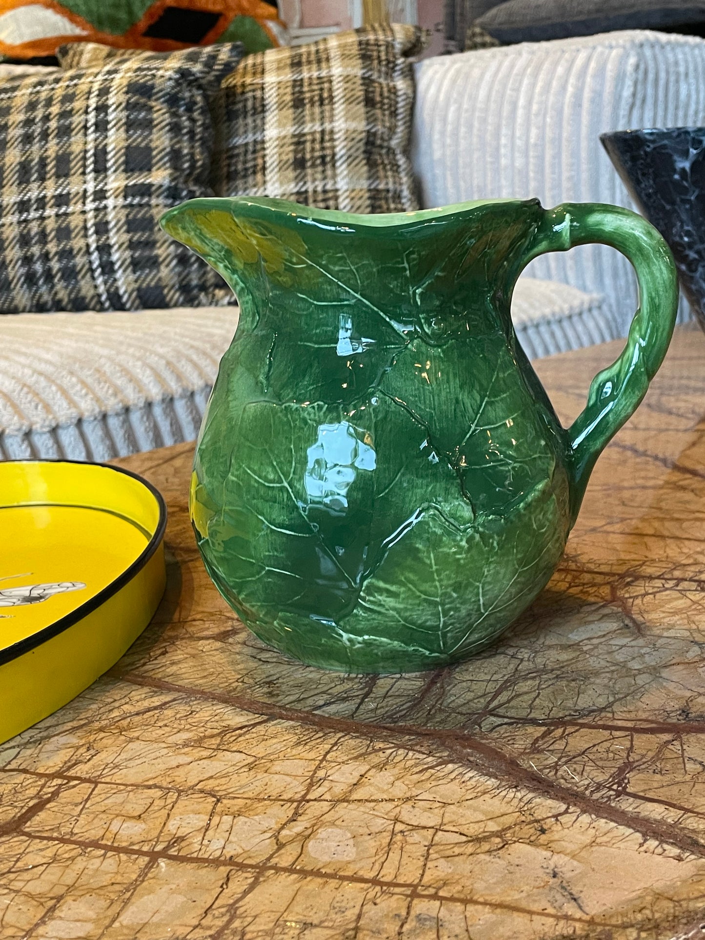 Kande af vinblade- Italiensk porcelæn