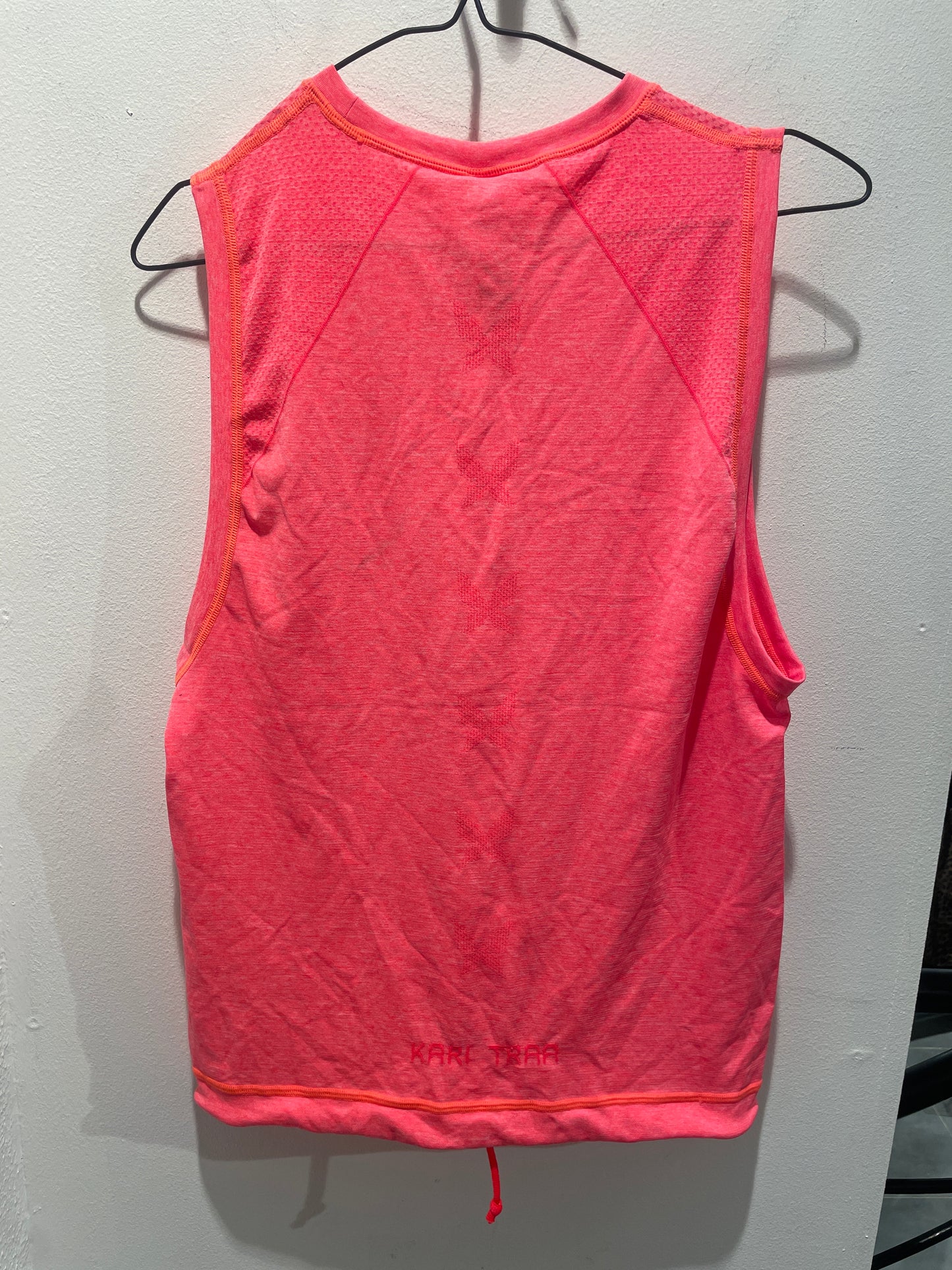 Kari Traa - Top - Kristina - Bright Coral - XS/S - Medinas Wardrobe