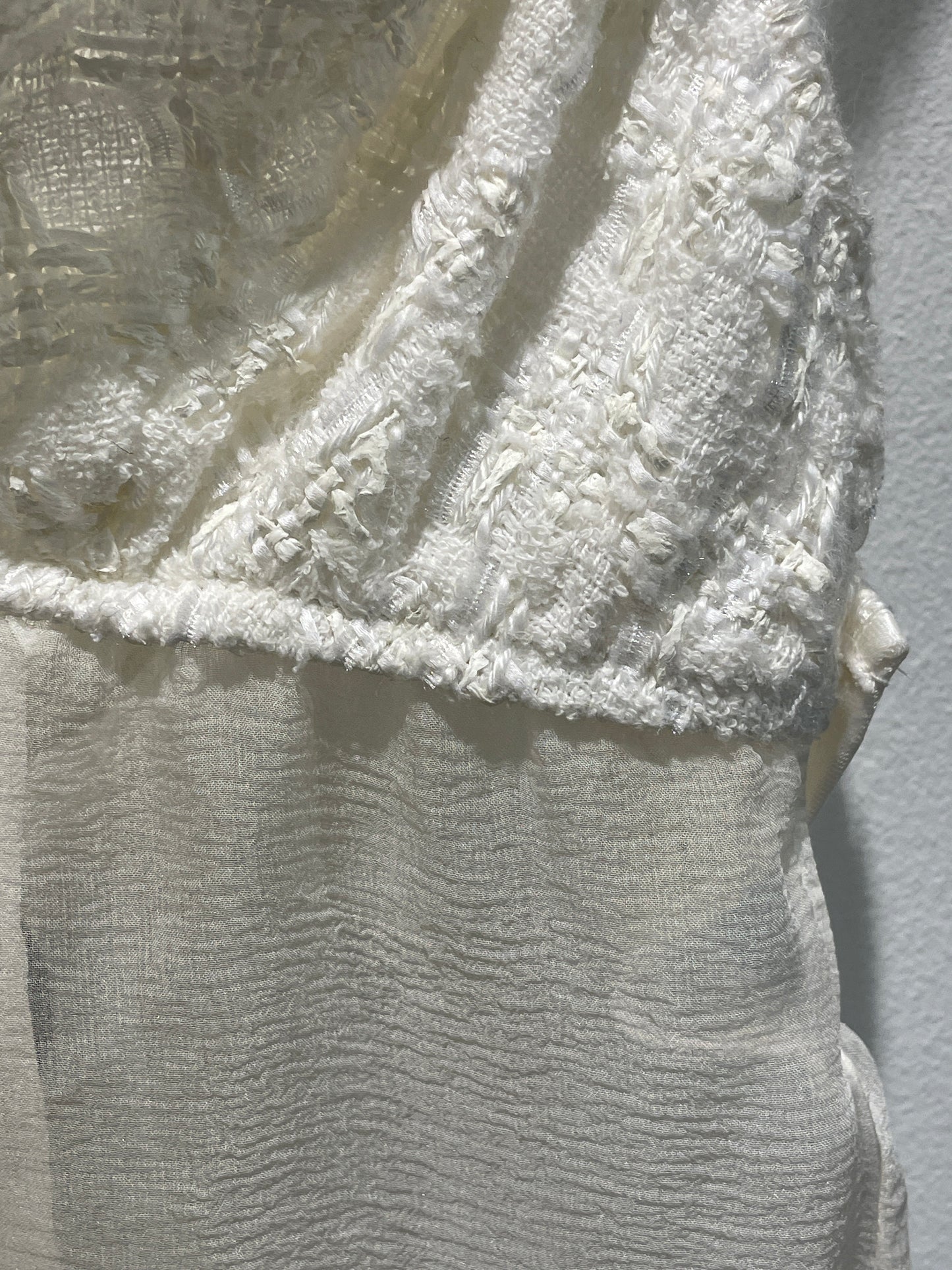 Chanel top – Classic Tweed in White - EU 36