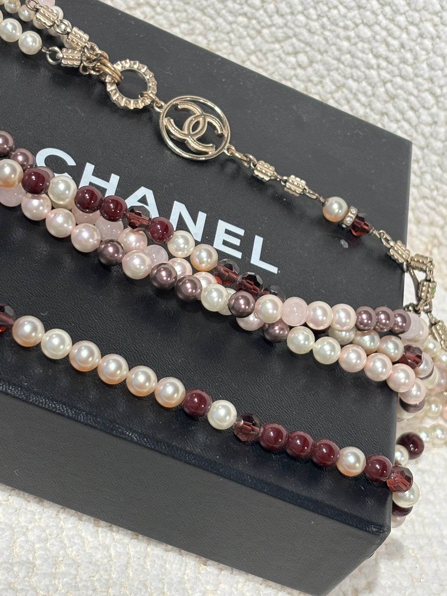 Chanel Pearl Statement Necklace/Belt – Multicolour with CC Logo