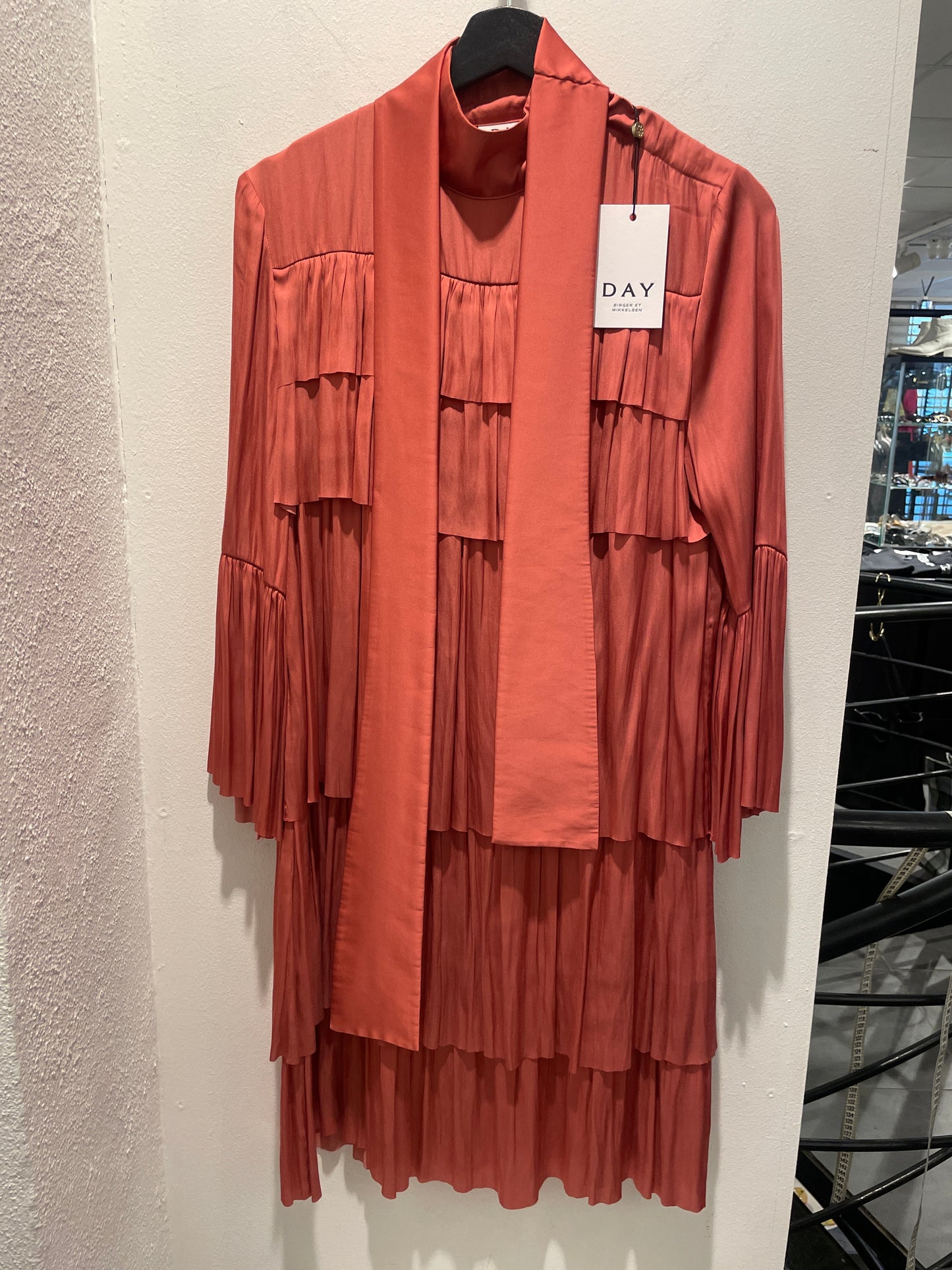 DAY - Tiered Pleated Tie-Neck Dress – New With Tags - EU38