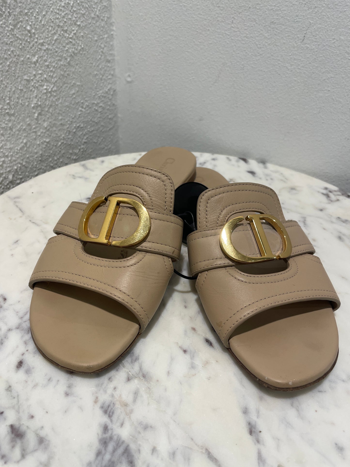 Christian Dior 30 Montaigne Leather Slides – Size 36 / Nude