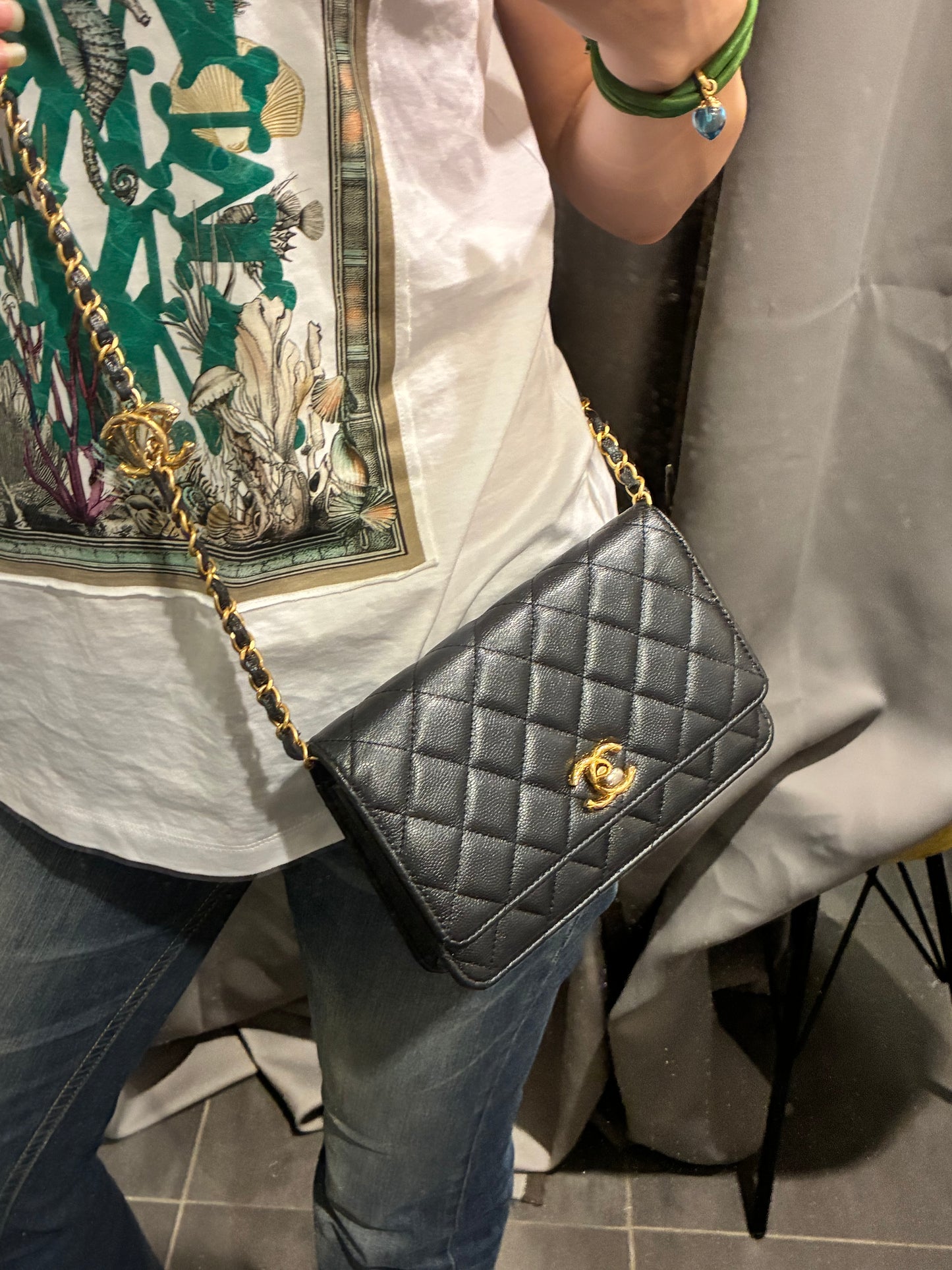 Chanel Wallet on Chain - Black Caviar & Gold Hardware - 23B 2023 - FULL SET!