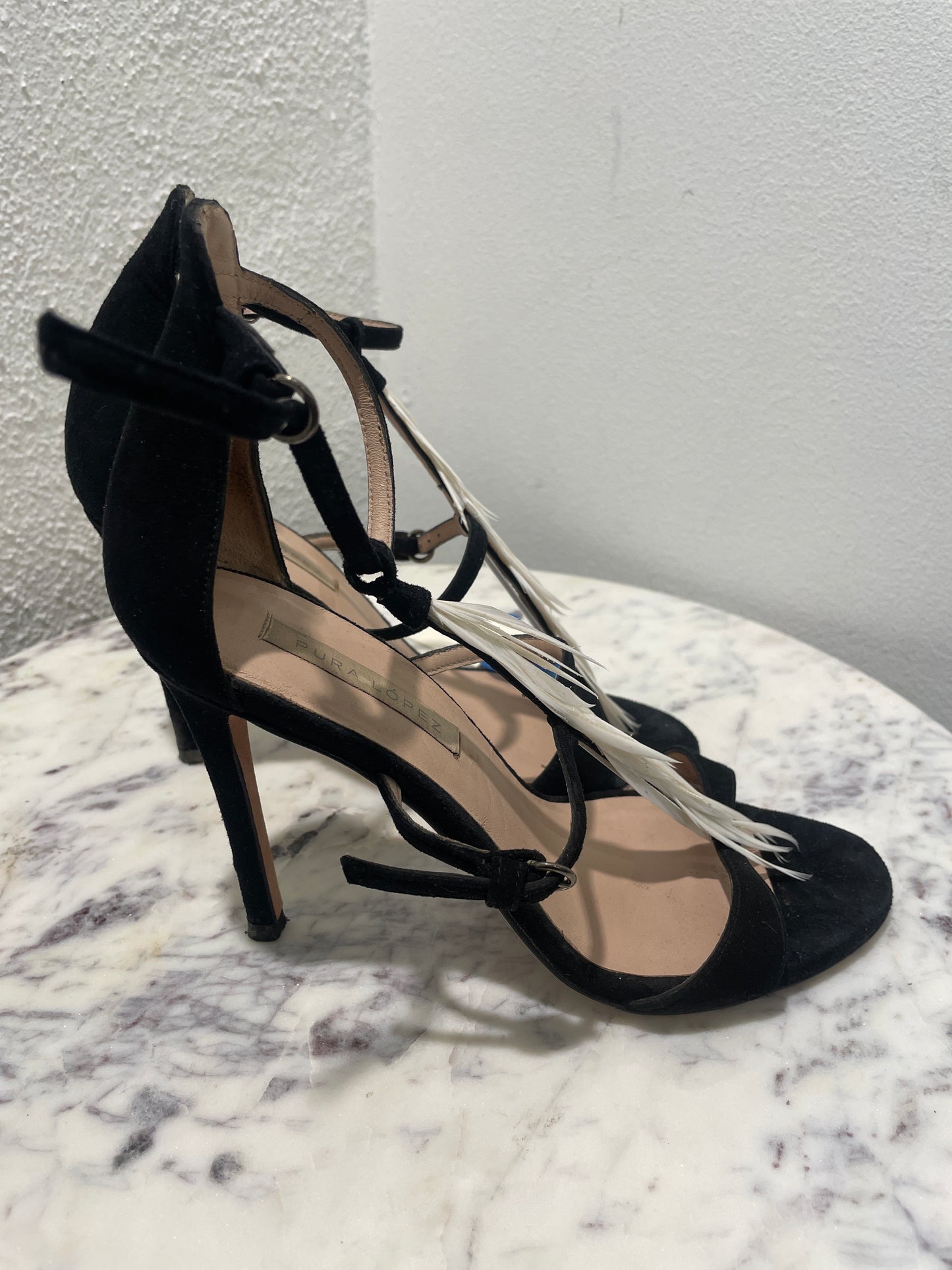 Pura López – Statement Black Suede Sandals with White Feather Detail - 37