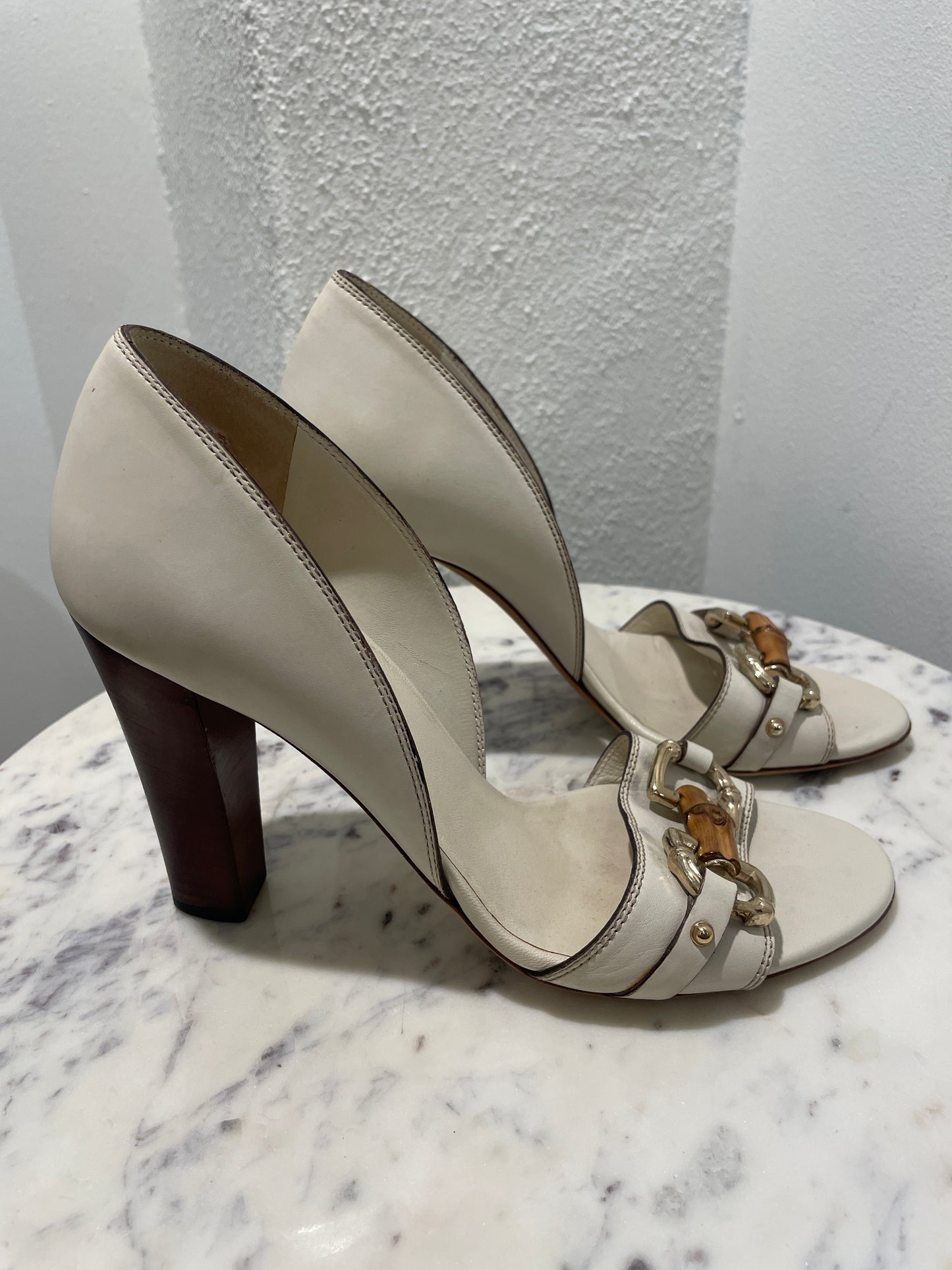 Gucci Ivory Horsebit Bamboo Leather Heels - 38,5 C