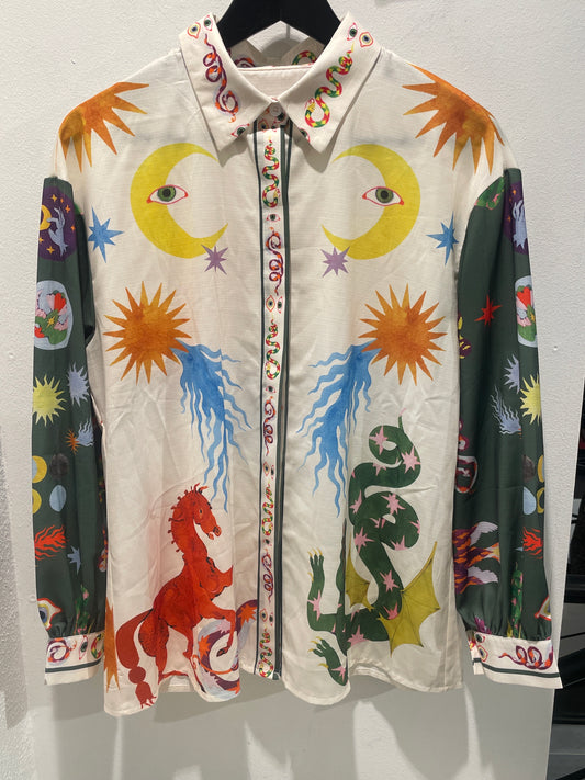 Shirt - White w. horse & sun - Medinas Wardrobe - S