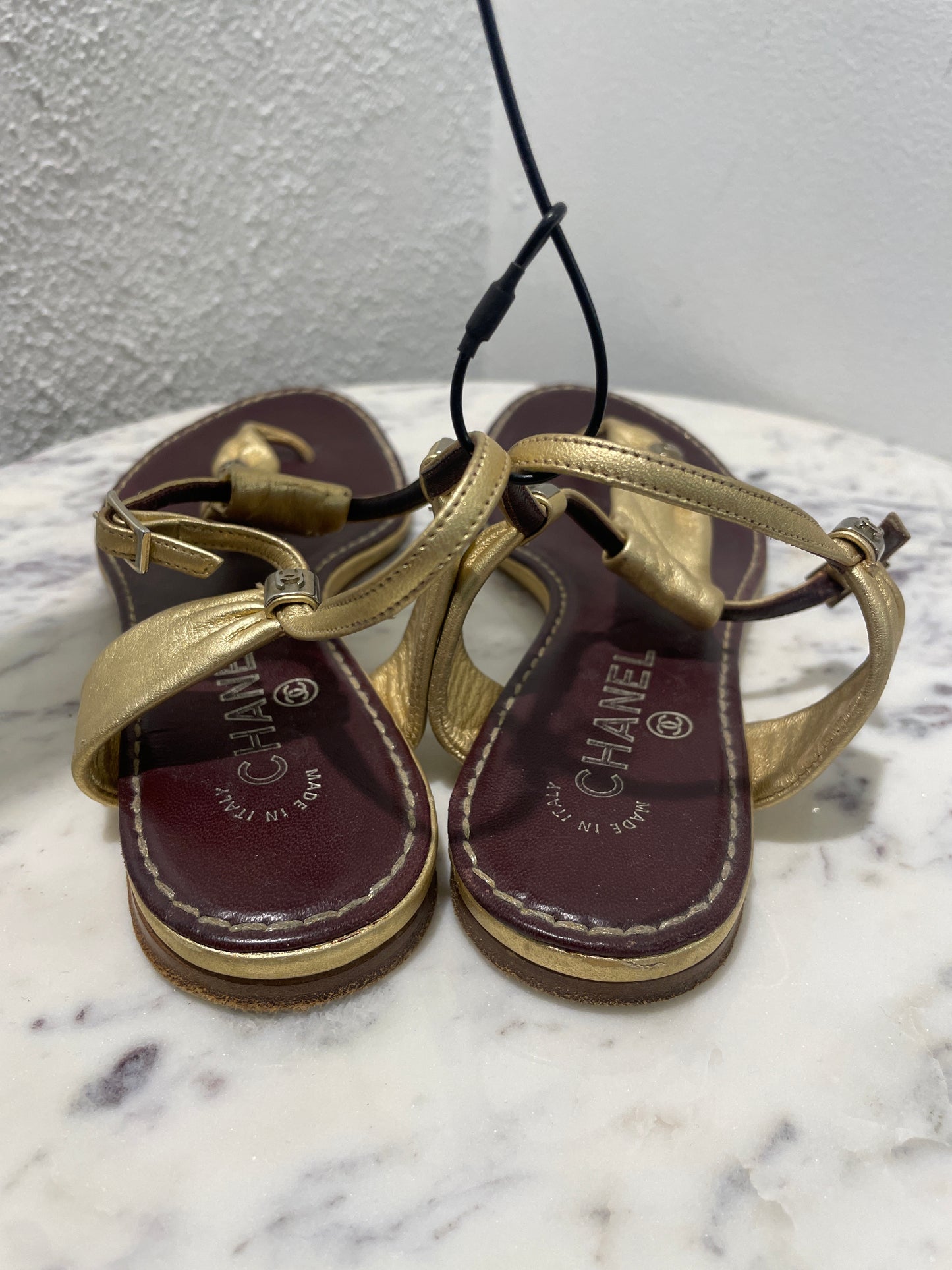 Chanel Metallic Gold Leather CC Sandals – 38