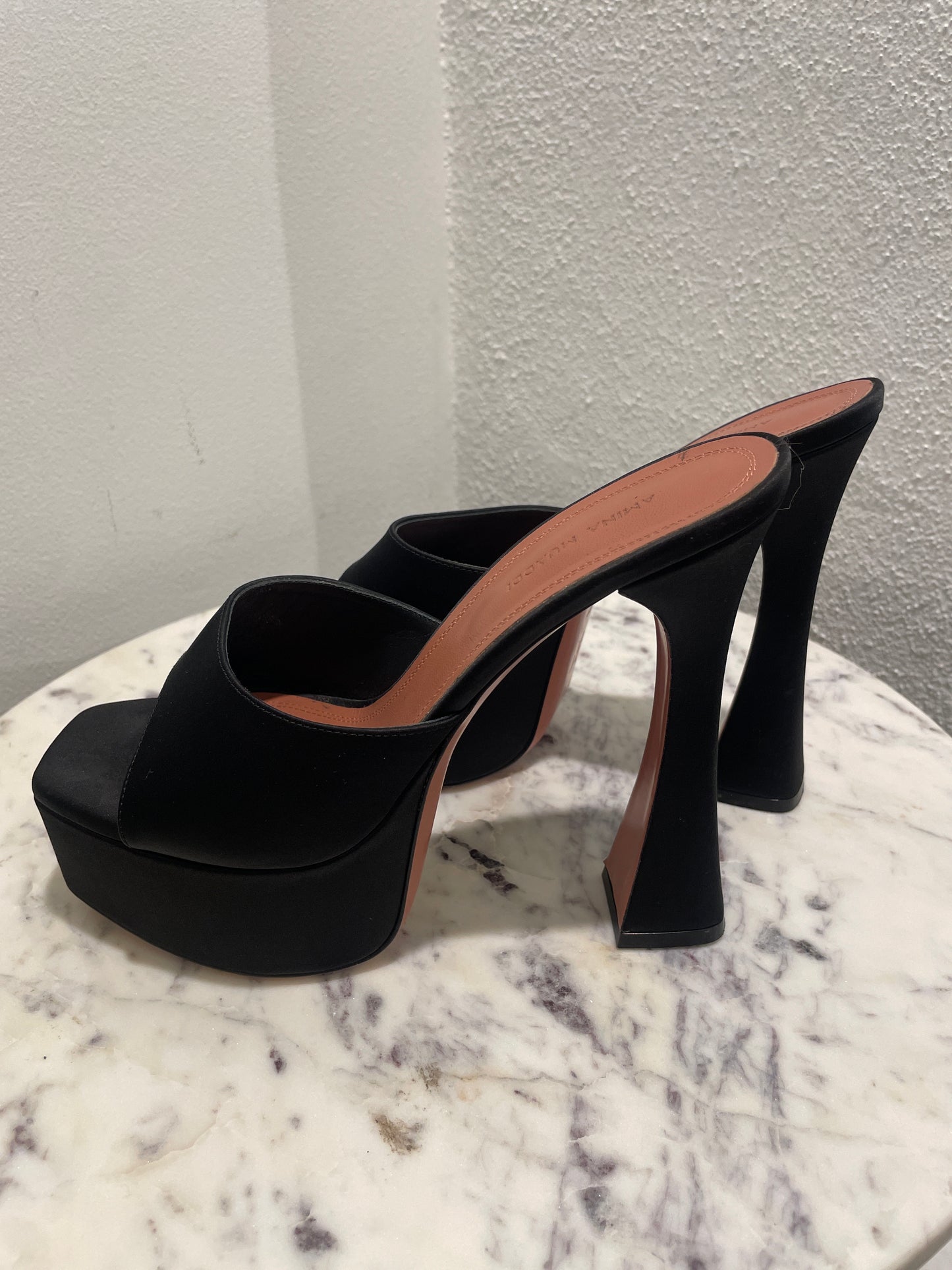 Amina Muaddi - Dalida Platform Mules – EU 39,5 - Medinas Wardrobe