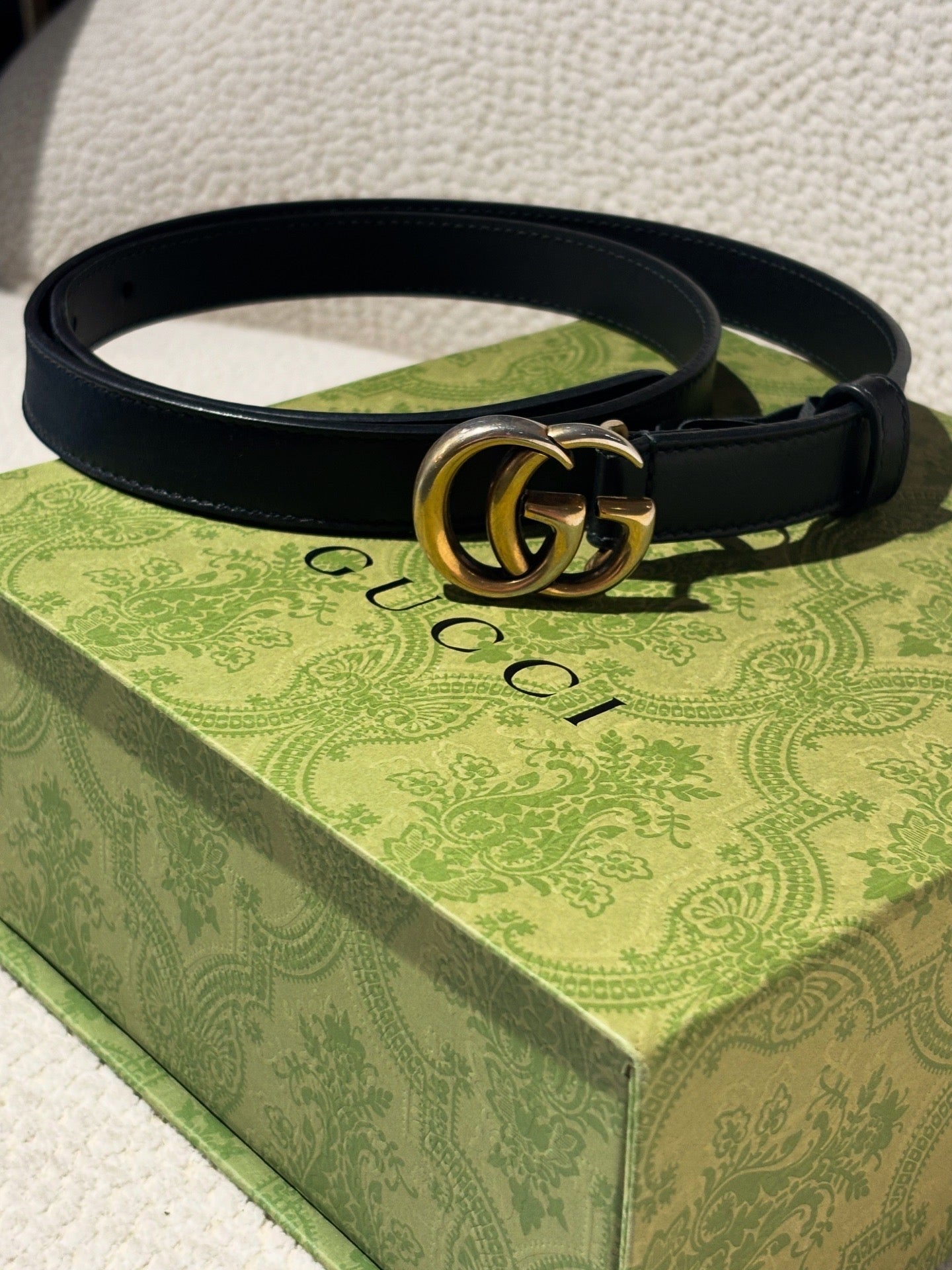 Gucci Marmont Slim Belt - Black with Gold GG Logo - Size 80