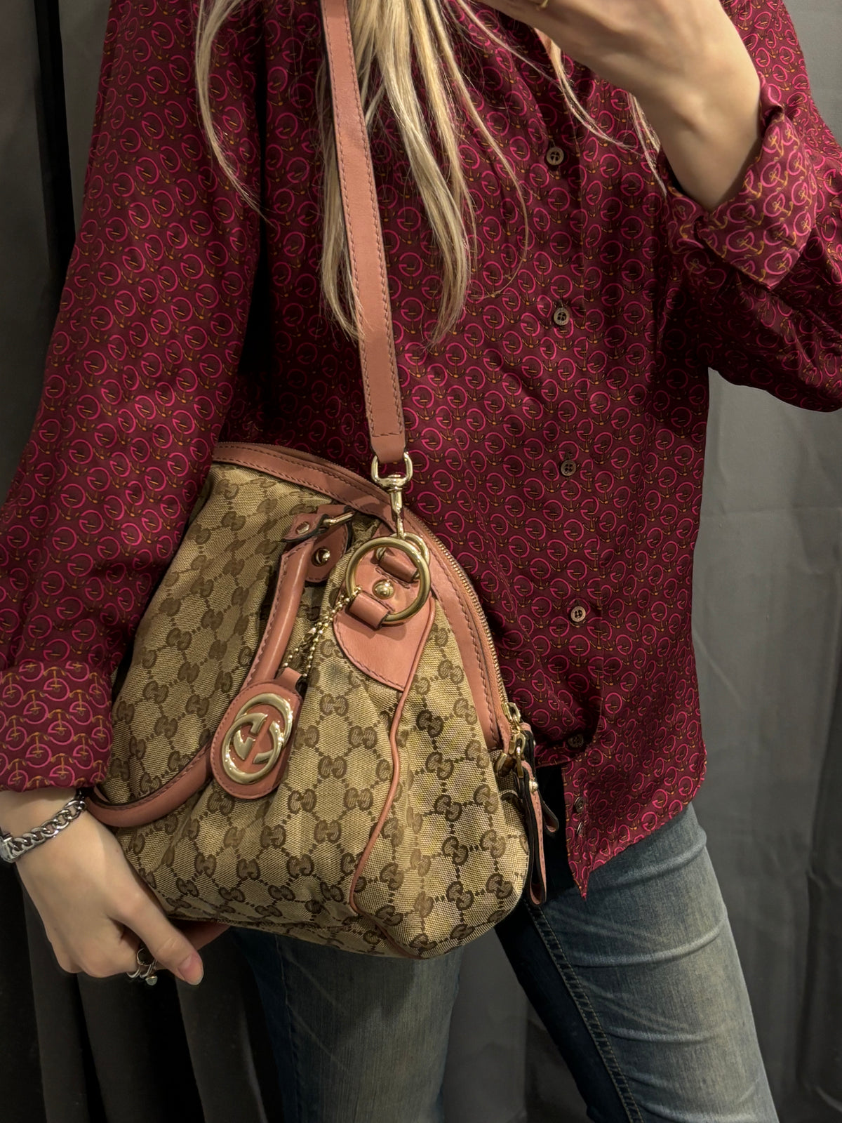 Gucci Sukey Bag - Canvas & Leather in Pink