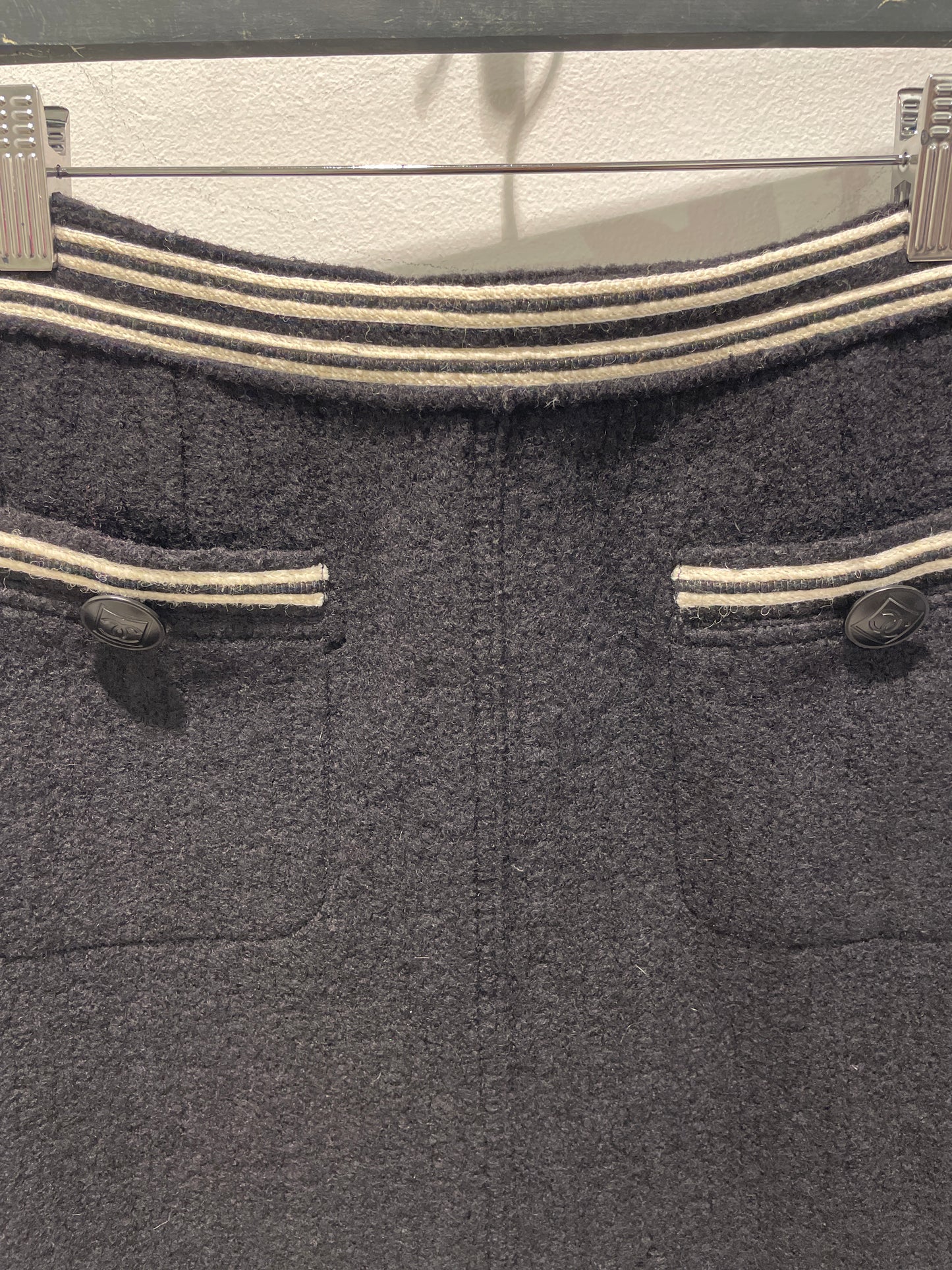 Chanel Skirt – Tweed in Black & White – EU 38 - Sport Collection