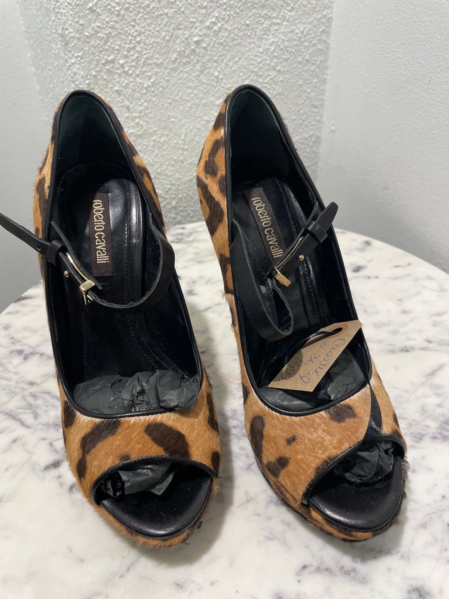 Roberto Cavalli Leopard Print Ponyhair Peep-Toe Platform Pumps - 36