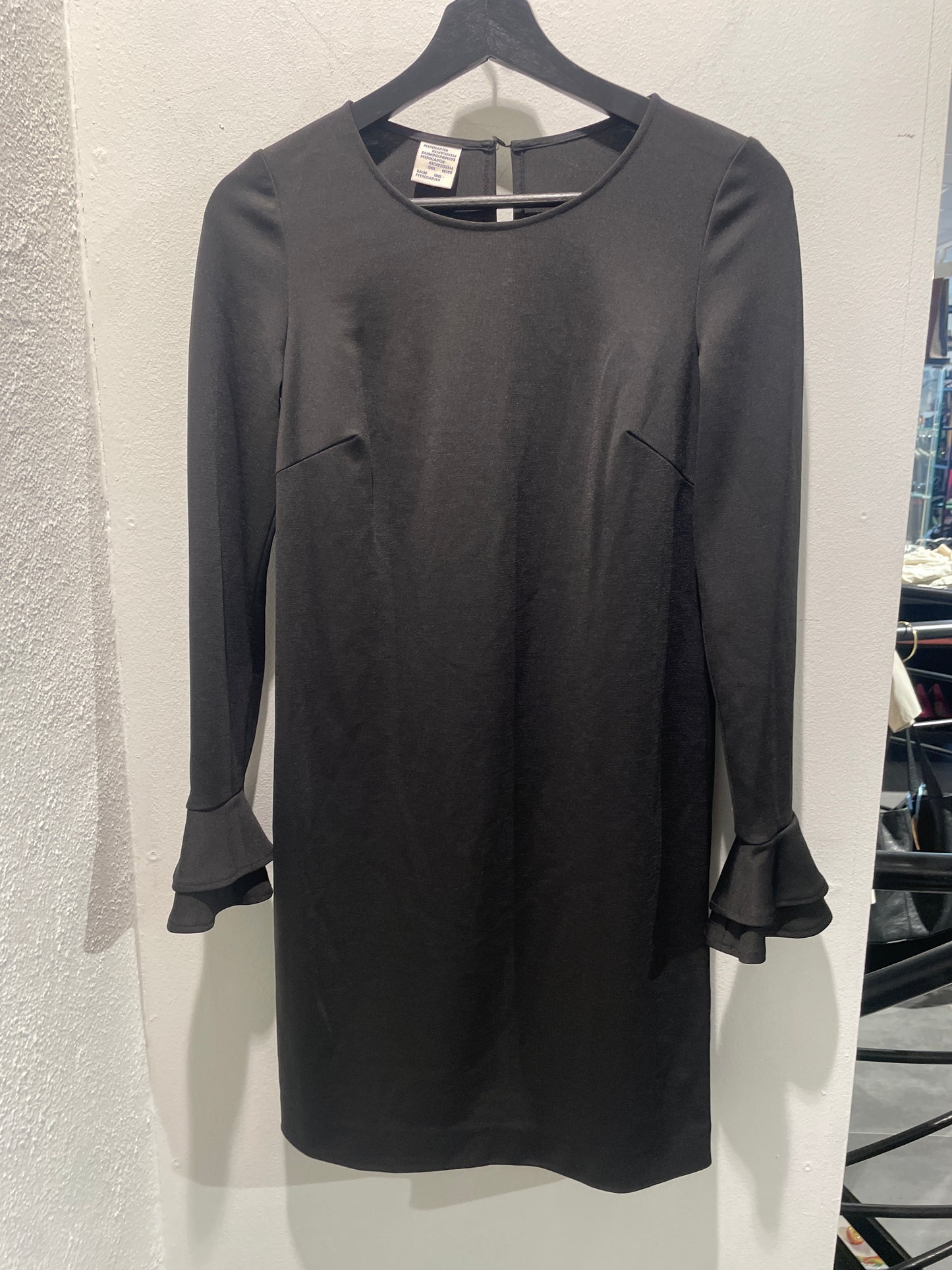 Baum & Pferdgarten - Black dress w. long sleeves - XS - Medinas Wardrobe