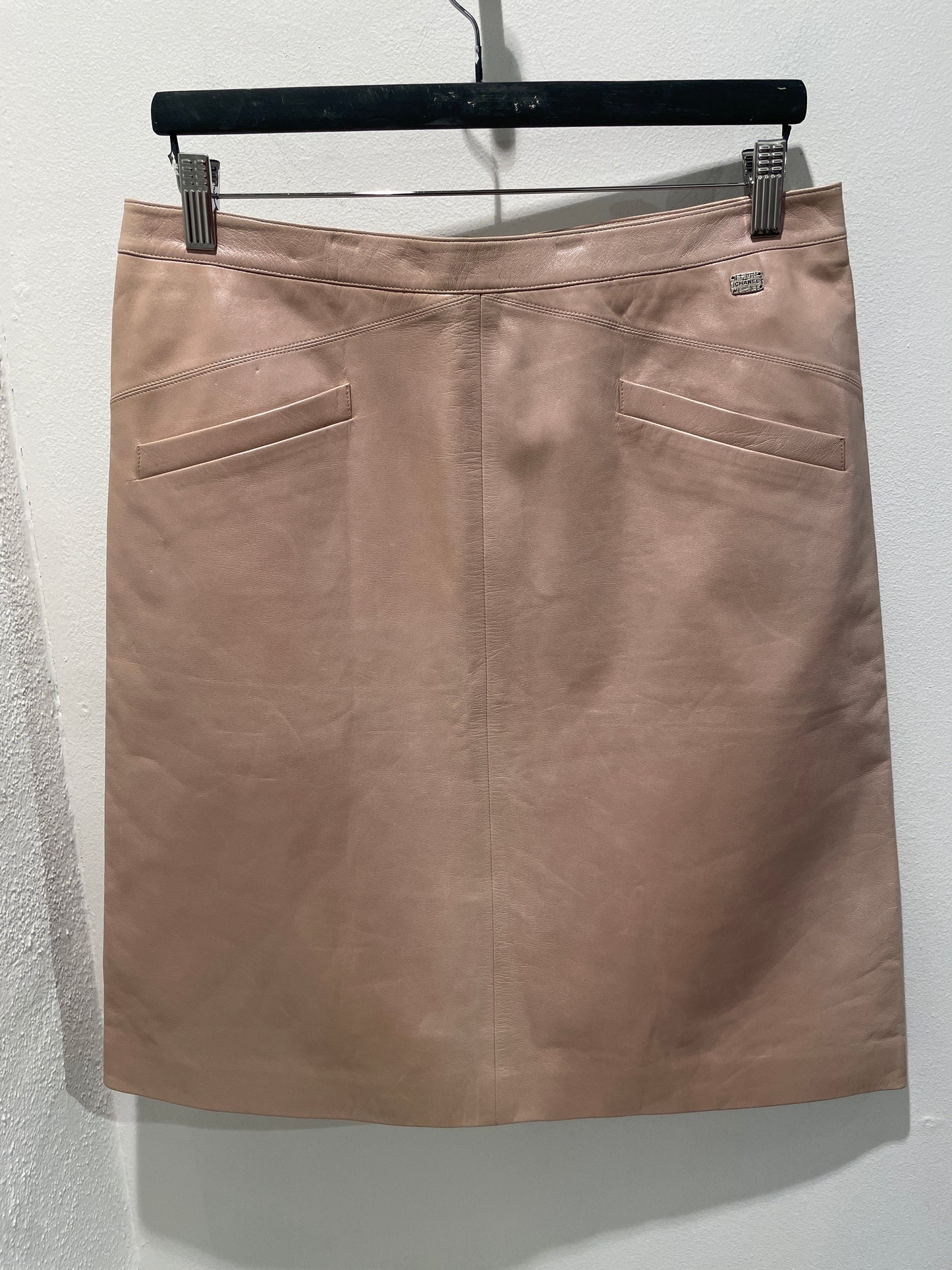 Chanel Skirt – Lambskin Leather in Pearl Rose - EU 40