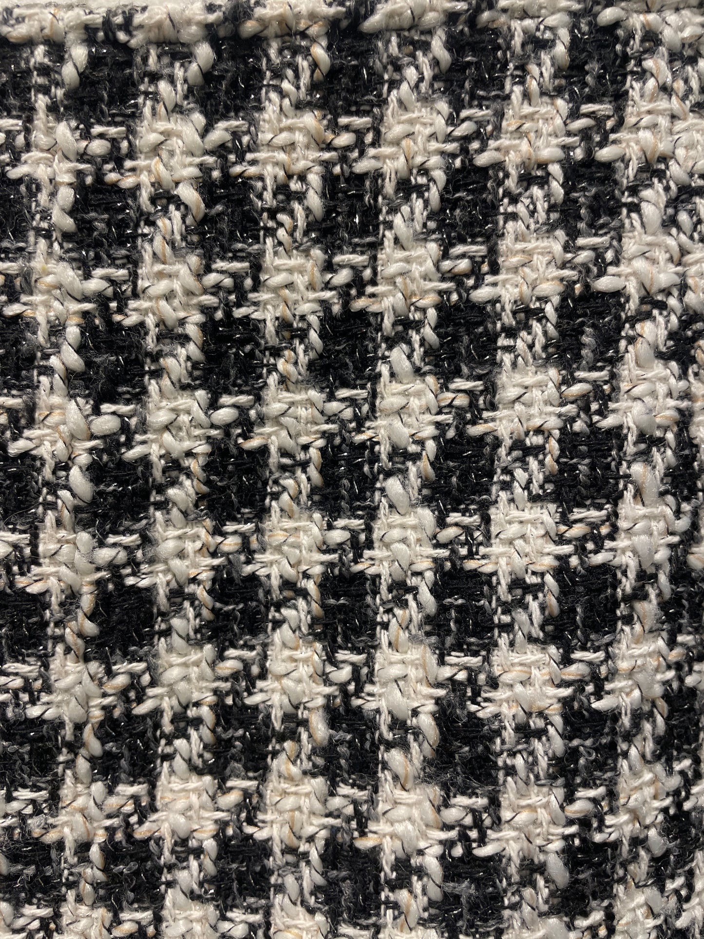 Six Ames Classic Houndstooth Bouclé Tweed Skirt – Size EU 38