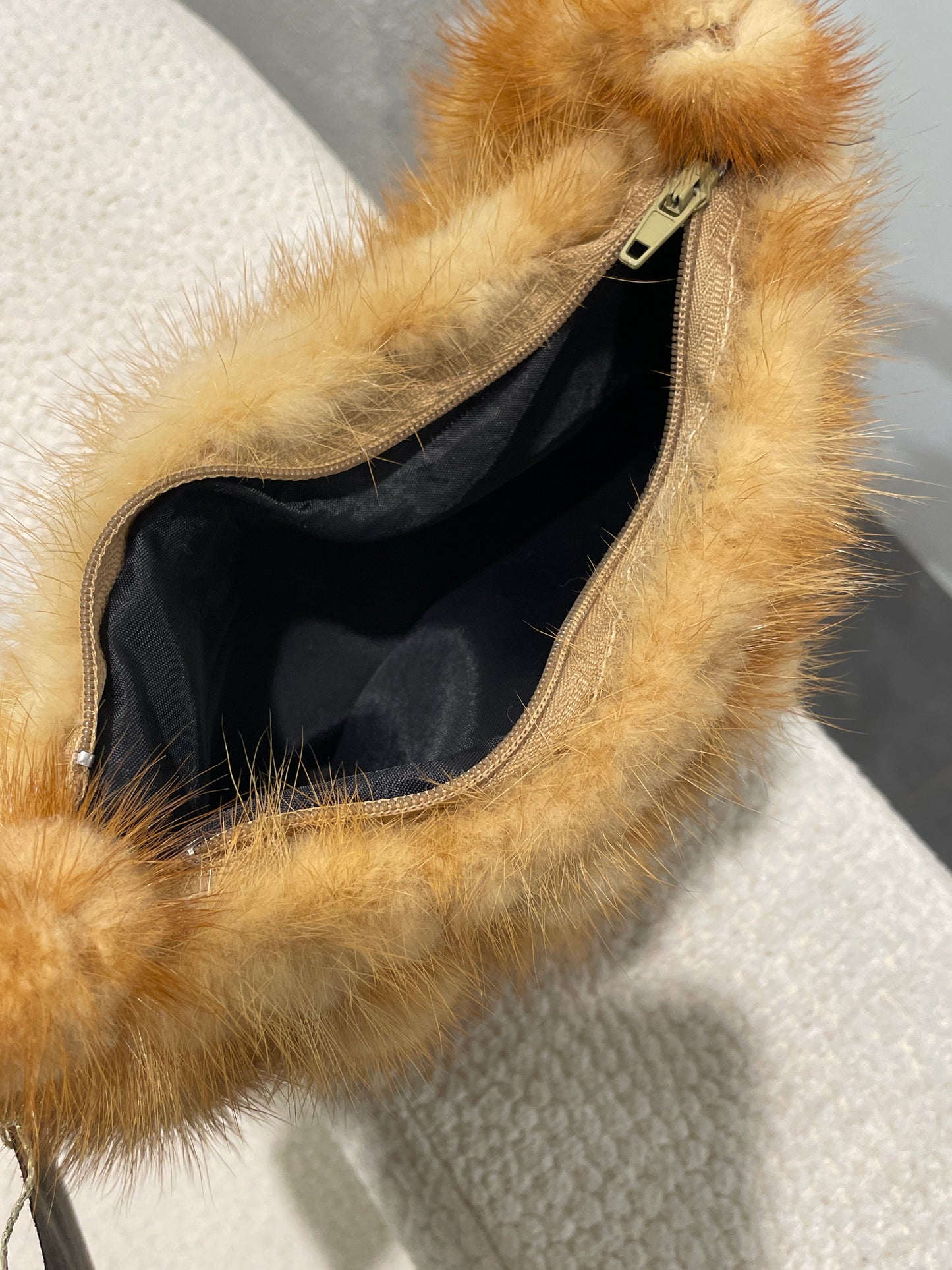 Bag of genuine mink