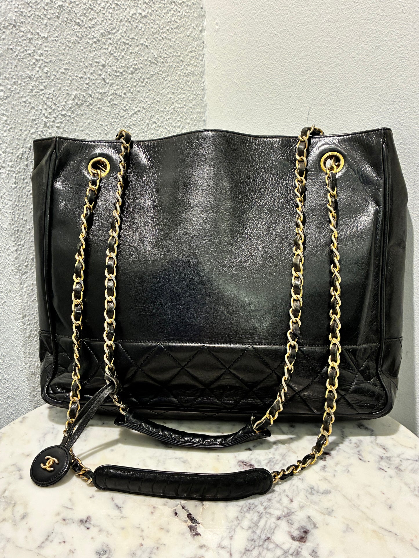 Chanel Vintage Tote - CC Detail - Black Lambskin & 24K Gold Hardware