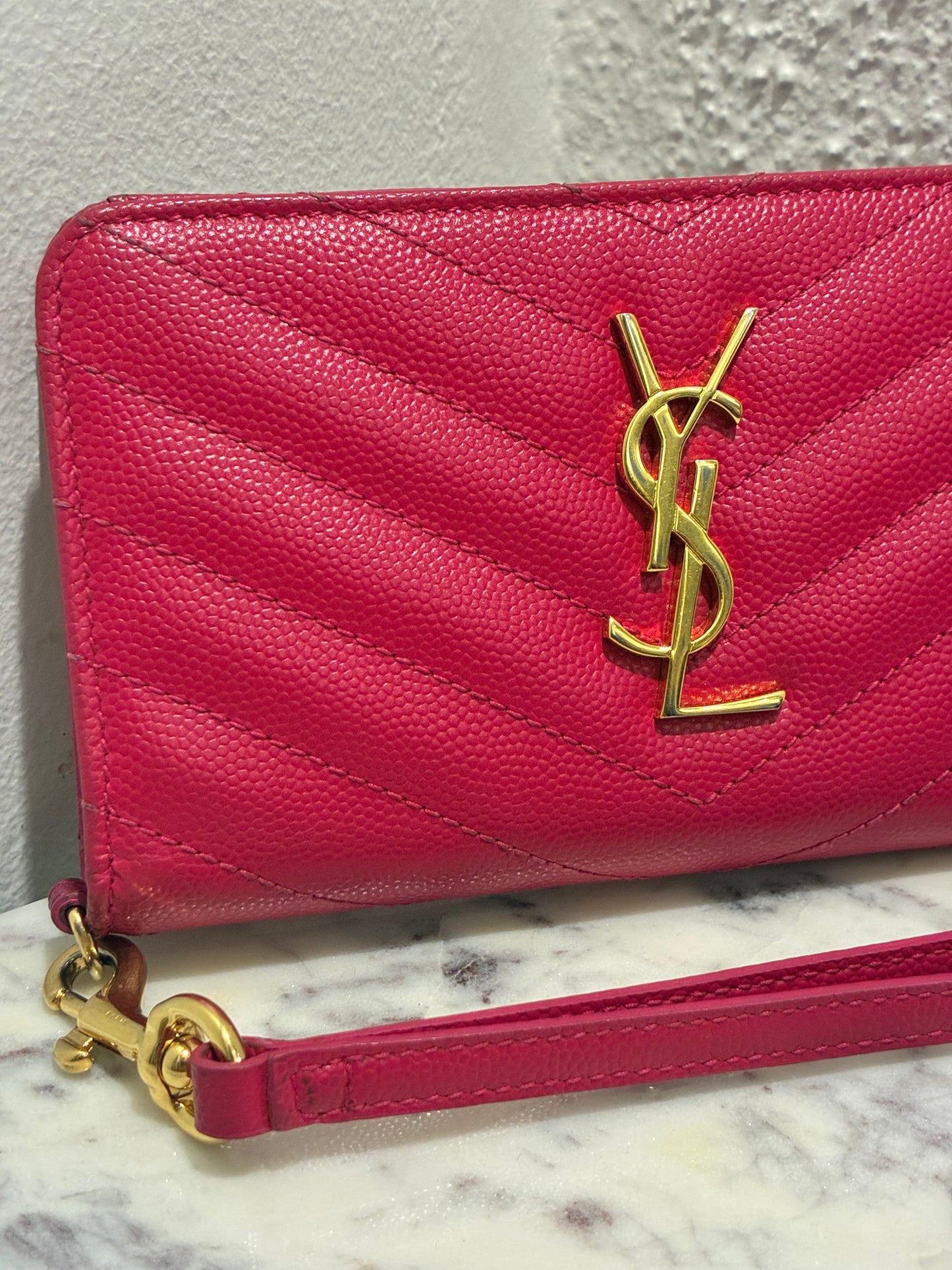 Saint Laurent - Cassandre Matelessé Flap Pouch - Pink Leather & Gold Hardware