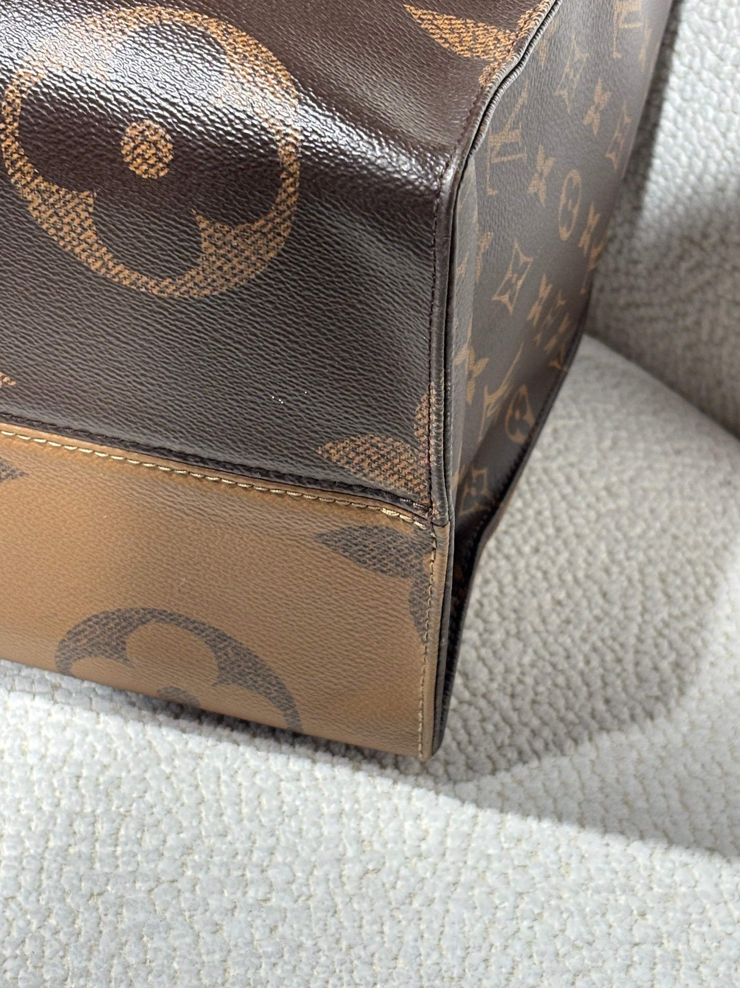 Louis Vuitton – Onthego- Brown & Light Brown Monogram Tote