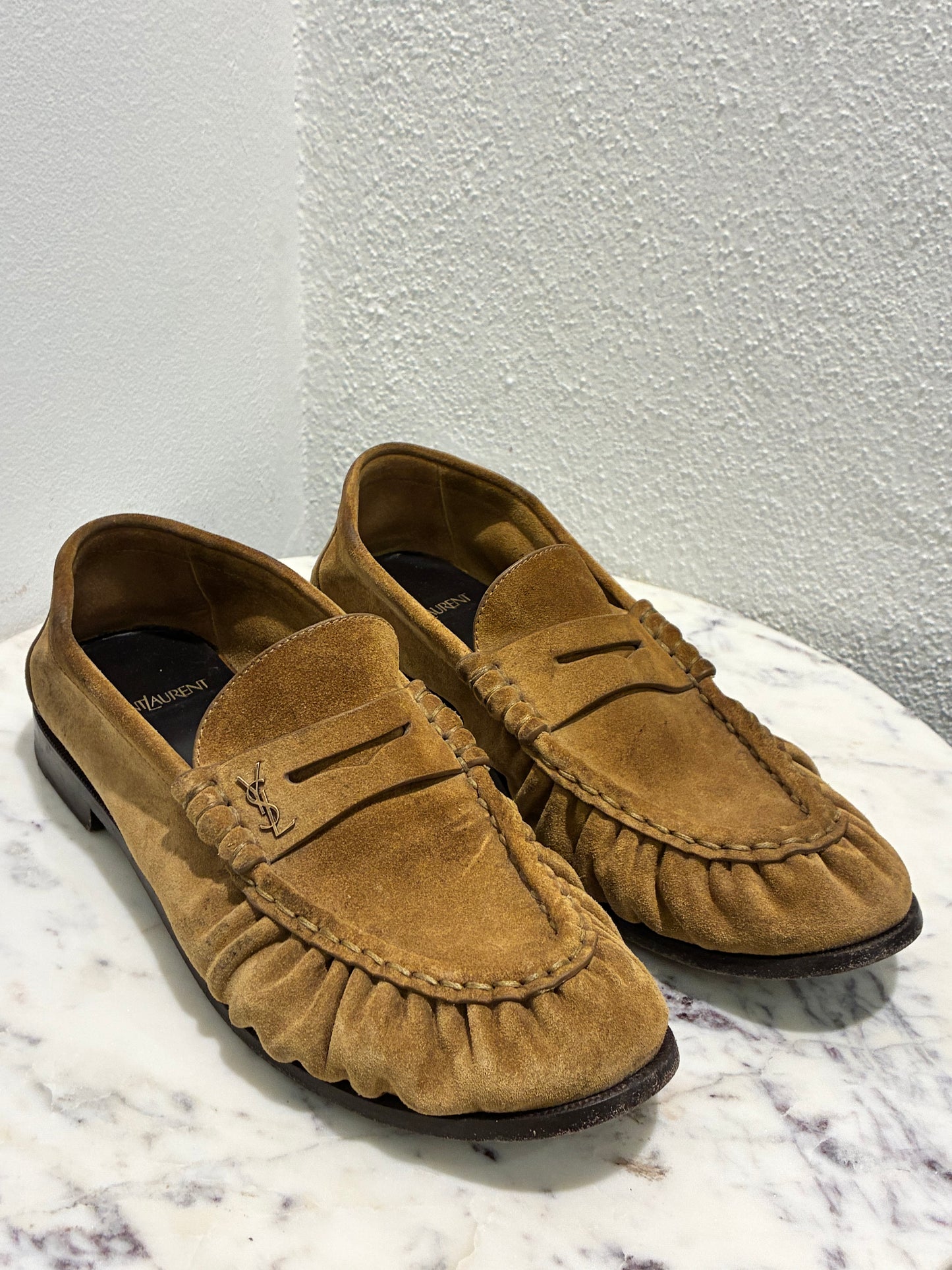 Yves Saint Laurent - Loafers – EU 40 - Medinas Wardrobe