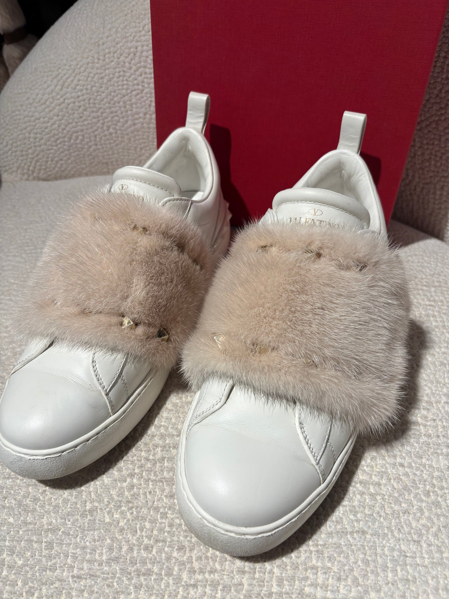 Valentino Rockstud sneakers- with mink - size
