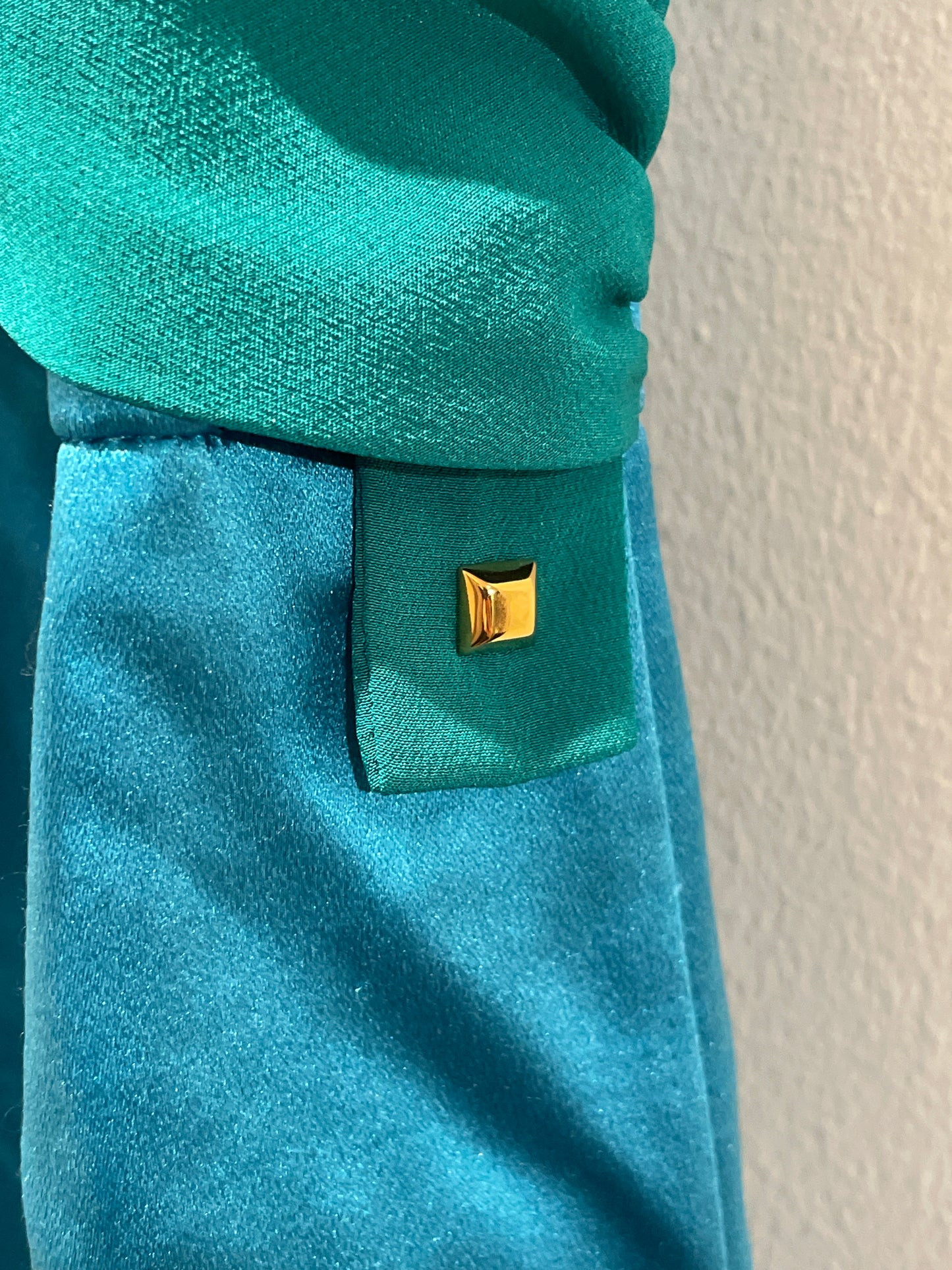 Gucci - Silk Sheath Cocktail Dress - blue/green color-blocking - XS - Medinas Wardrobe
