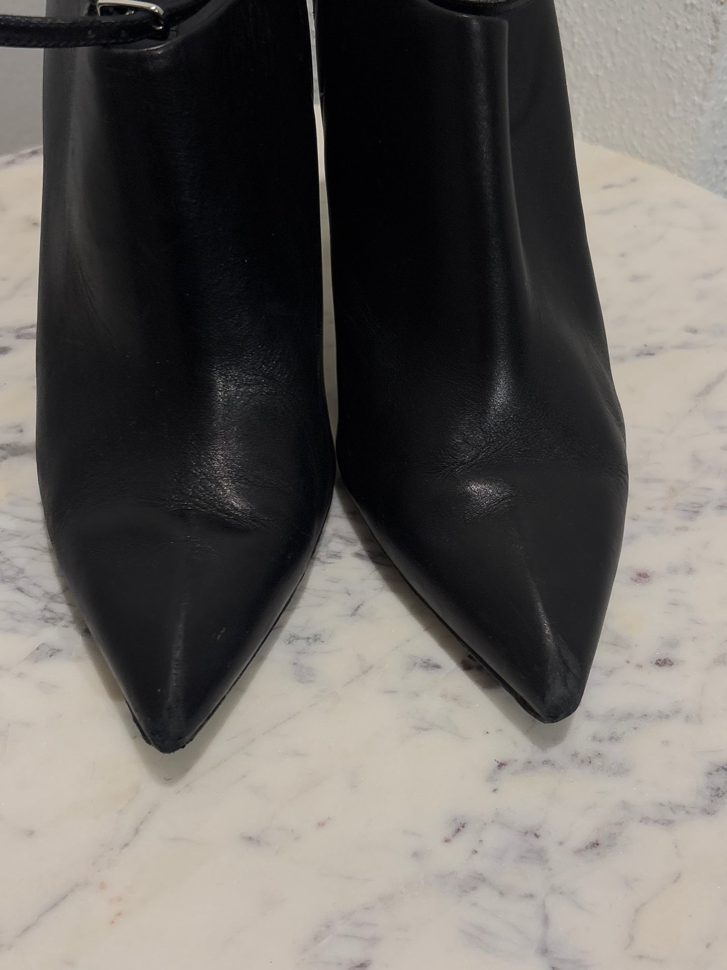 Alexander Wang - Heels - Leather - 39 - Medinas Wardrobe