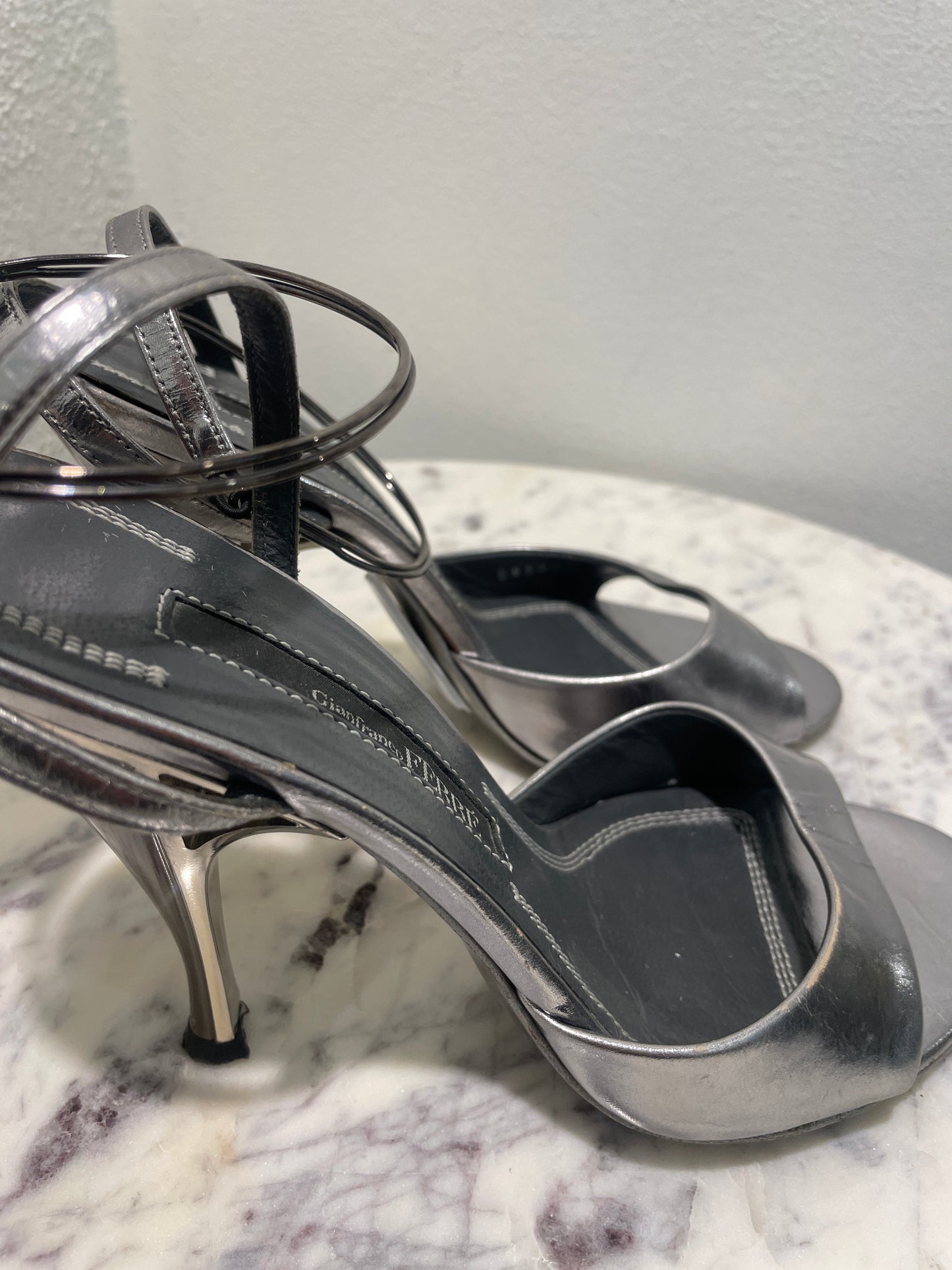 Gianfranco Ferré Metallic Silver Strappy Sandals with Sculpted Cone Heel – 36