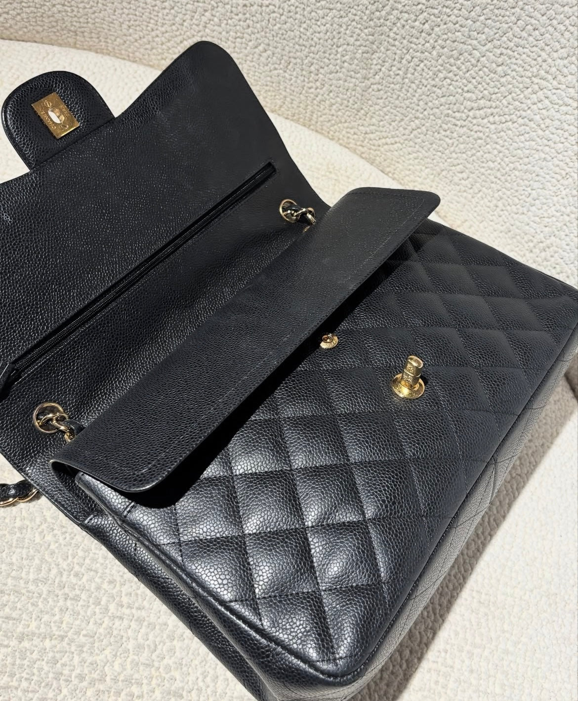 Chanel Classic Caviar Flap Bag Jumbo/large