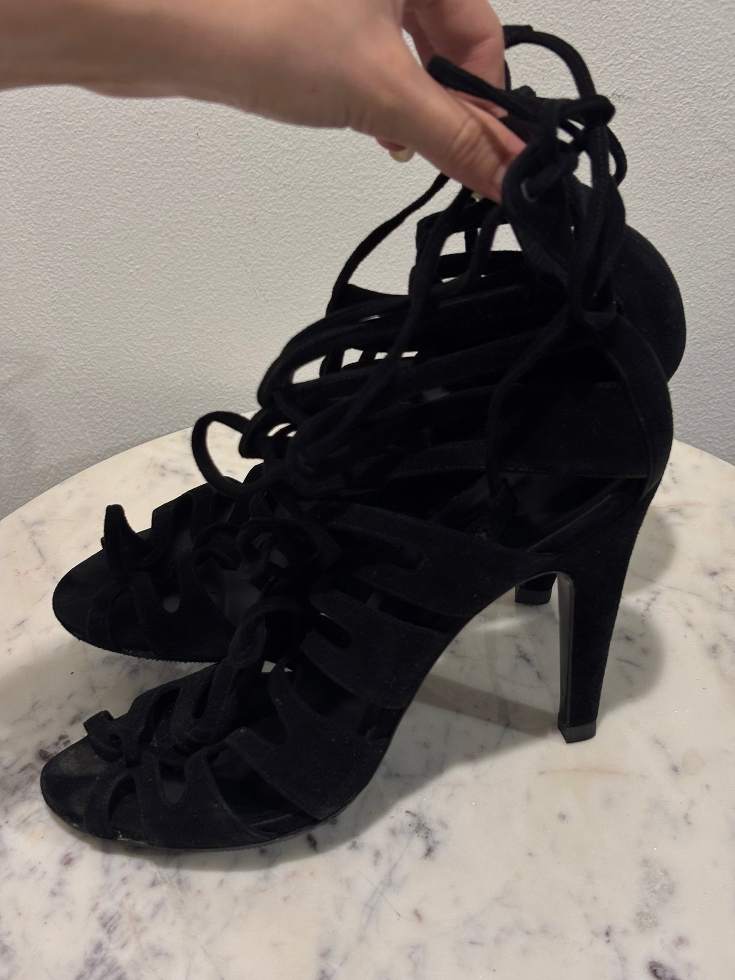 Hermès - "Thalassa" Gladiator Cage Sandal - EU38,5 - Medinas Wardrobe