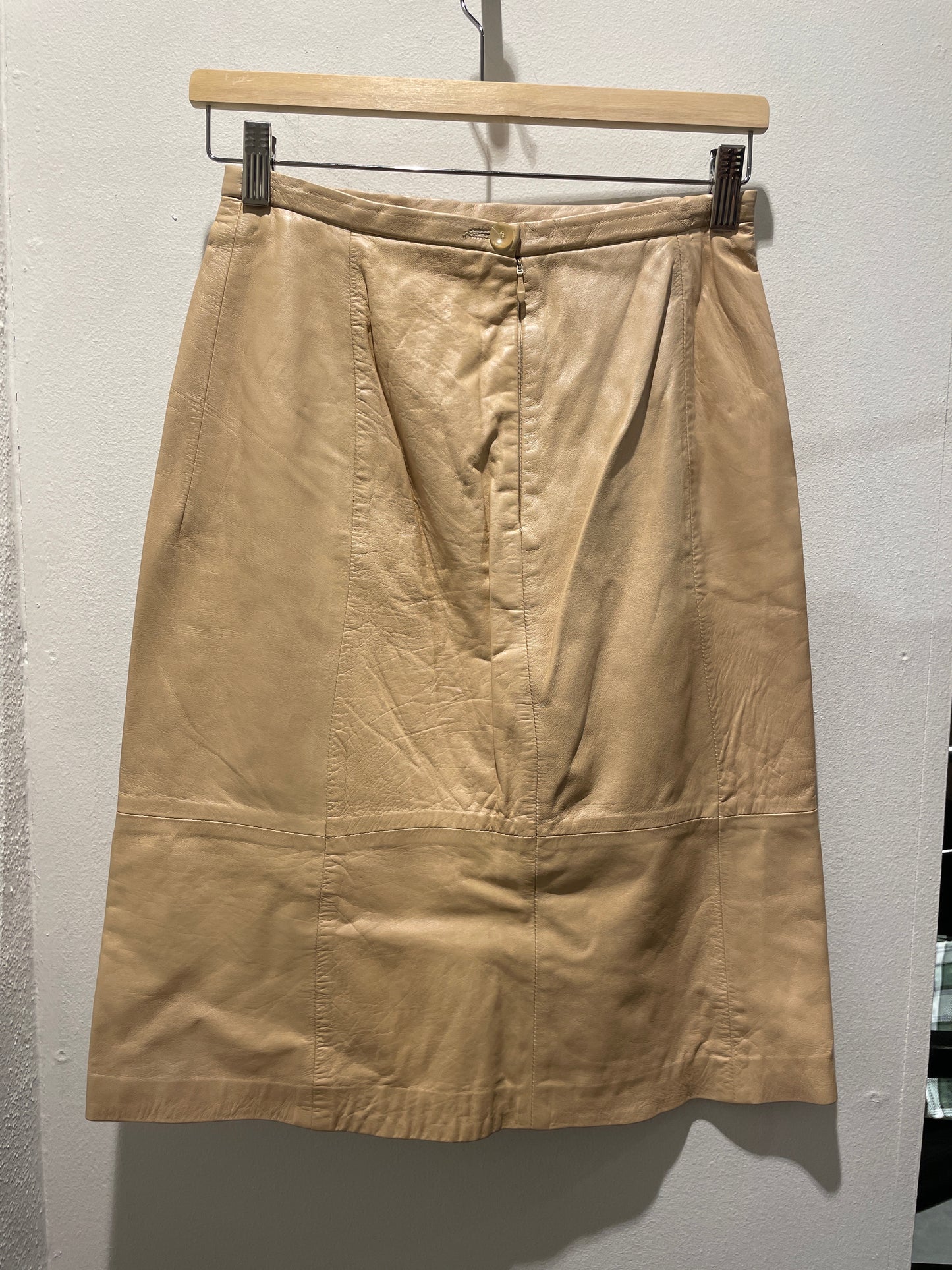 Cerruti Skirt – shiny lamb skin - S