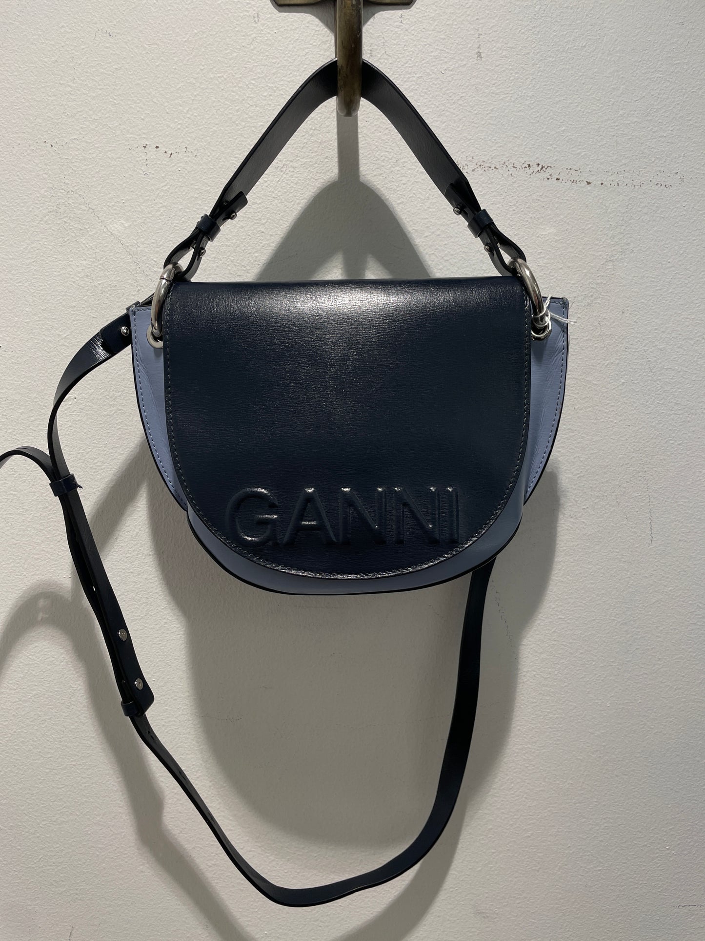 Ganni Banner Two-Tone Saddle Shoulder Bag - Navy / light blue