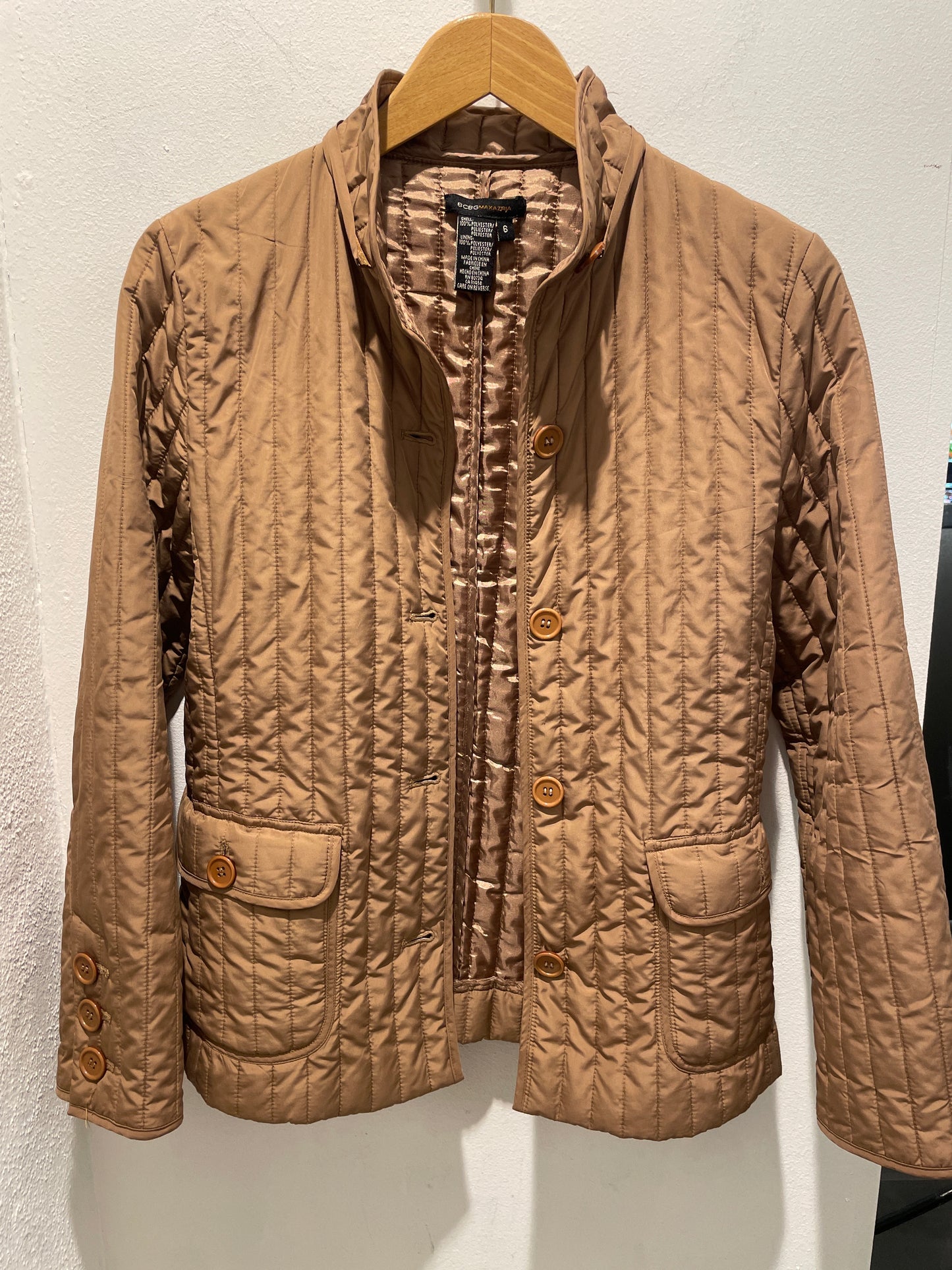 BCBGMAXAZRIA Lightweight Quilted Jacket – Camel - S