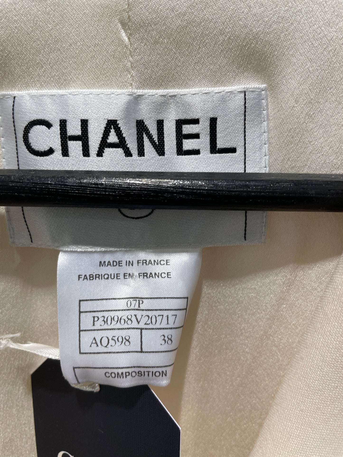 Chanel Jacket – Wool & Frayed Edges in Ecru - EU 36