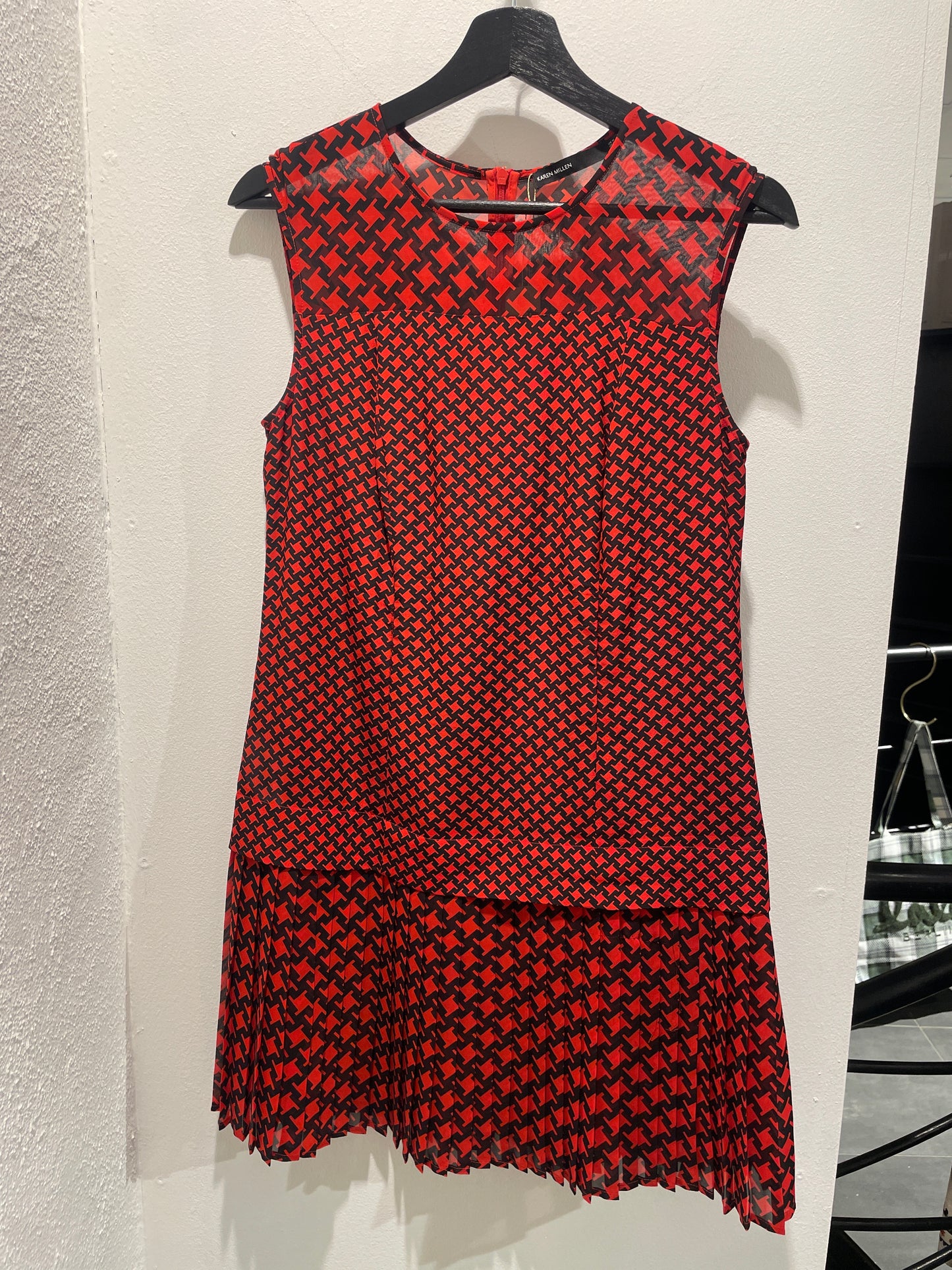 Karen Millen kjole - Size M