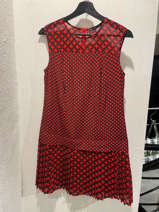 Karen Millen kjole - Size M