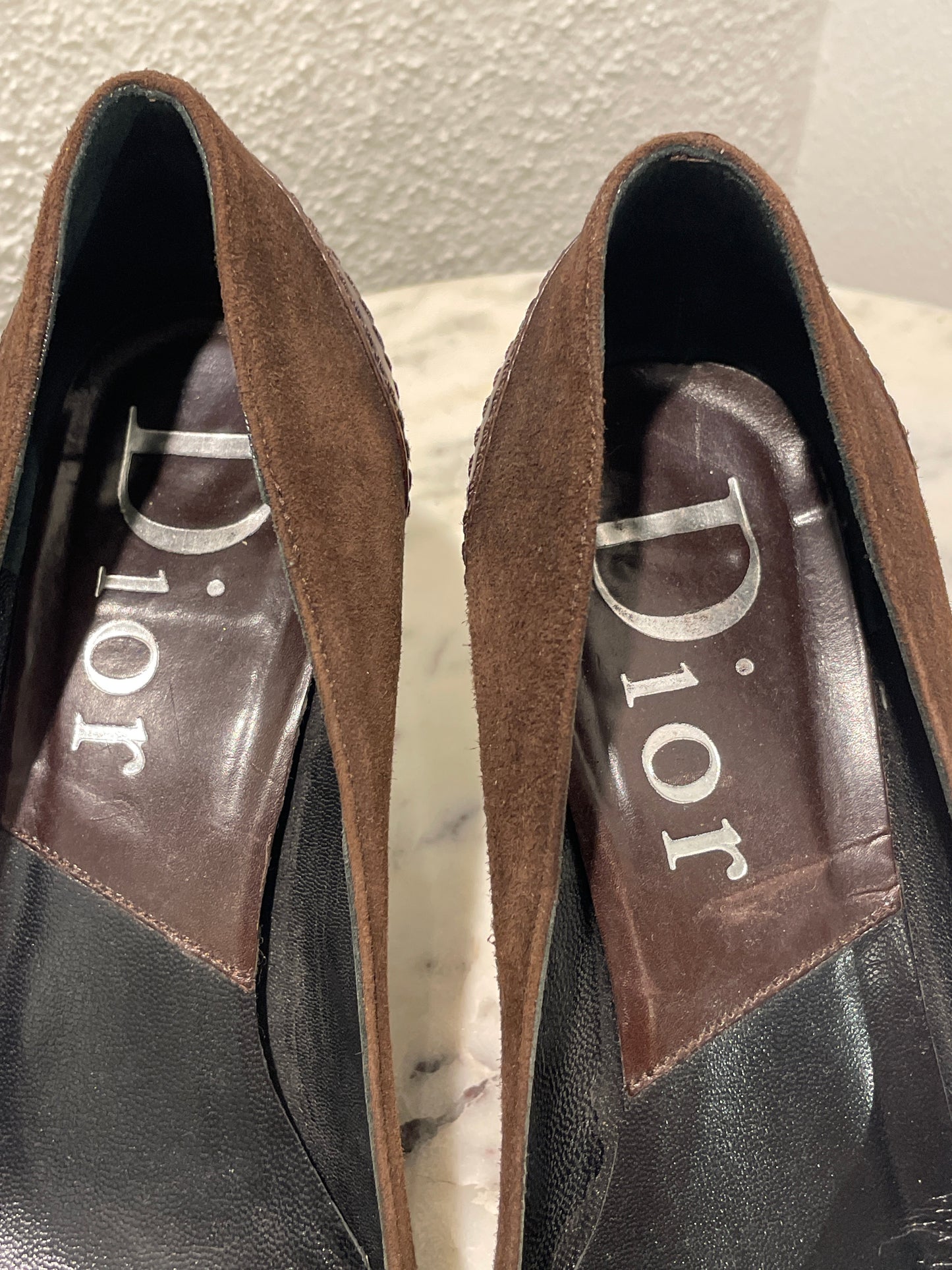 Christian Dior Vintage Dark Brown Suede & Leather Pointed-Toe Pumps - 37