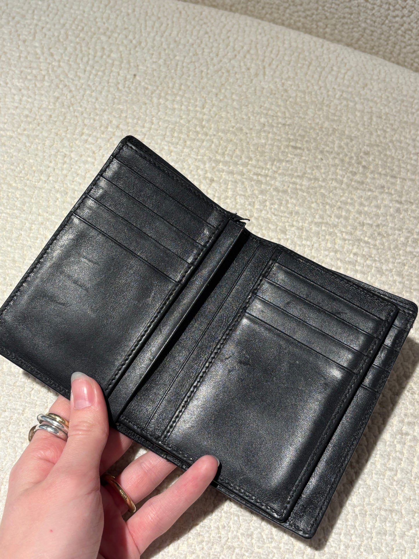 Gucci Wallet – Black Leather with Embossed Monogram