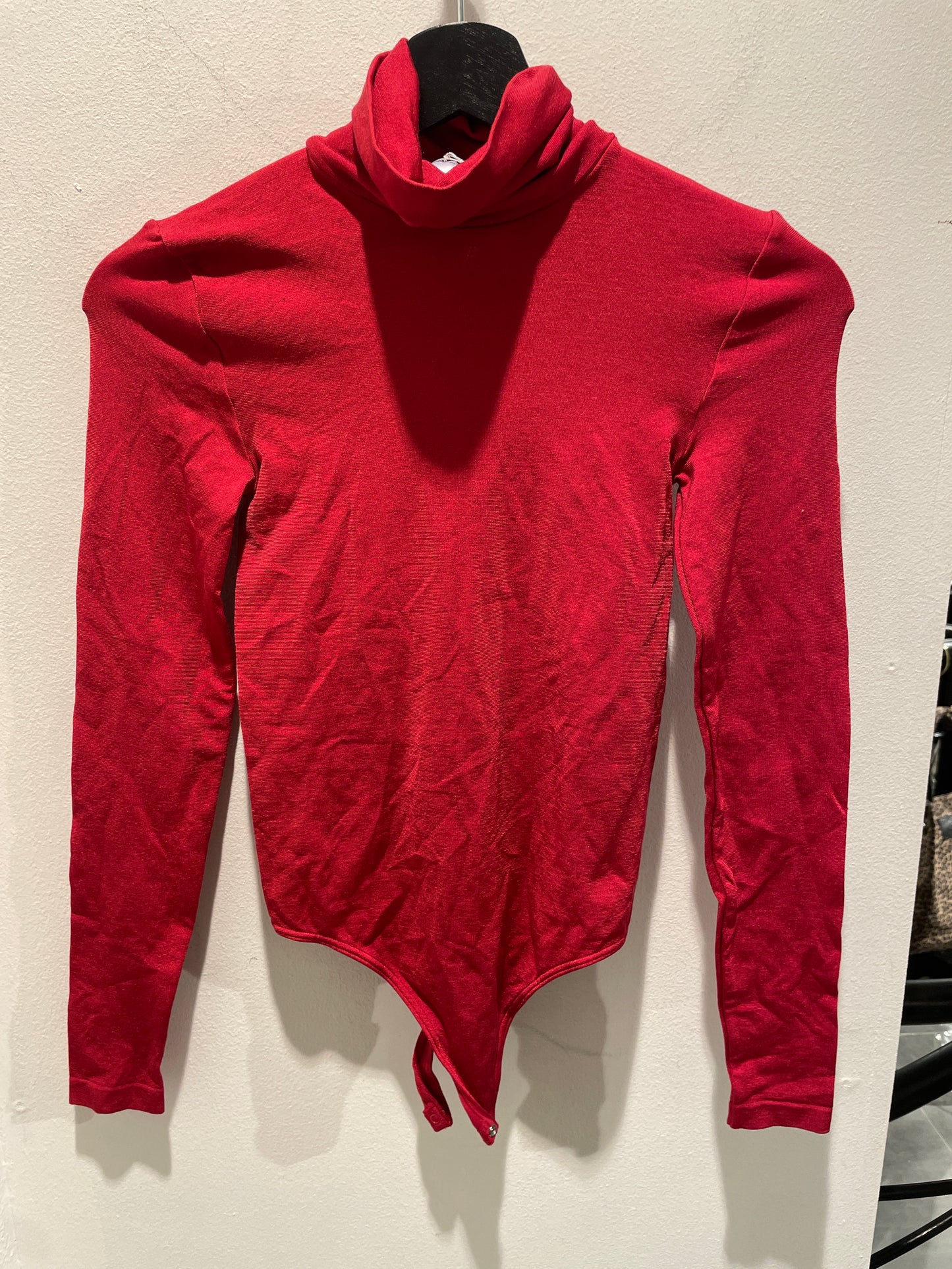 Wolford - Raspberry red shiny body - long sleeves - XS - Medina’s Wardrobe