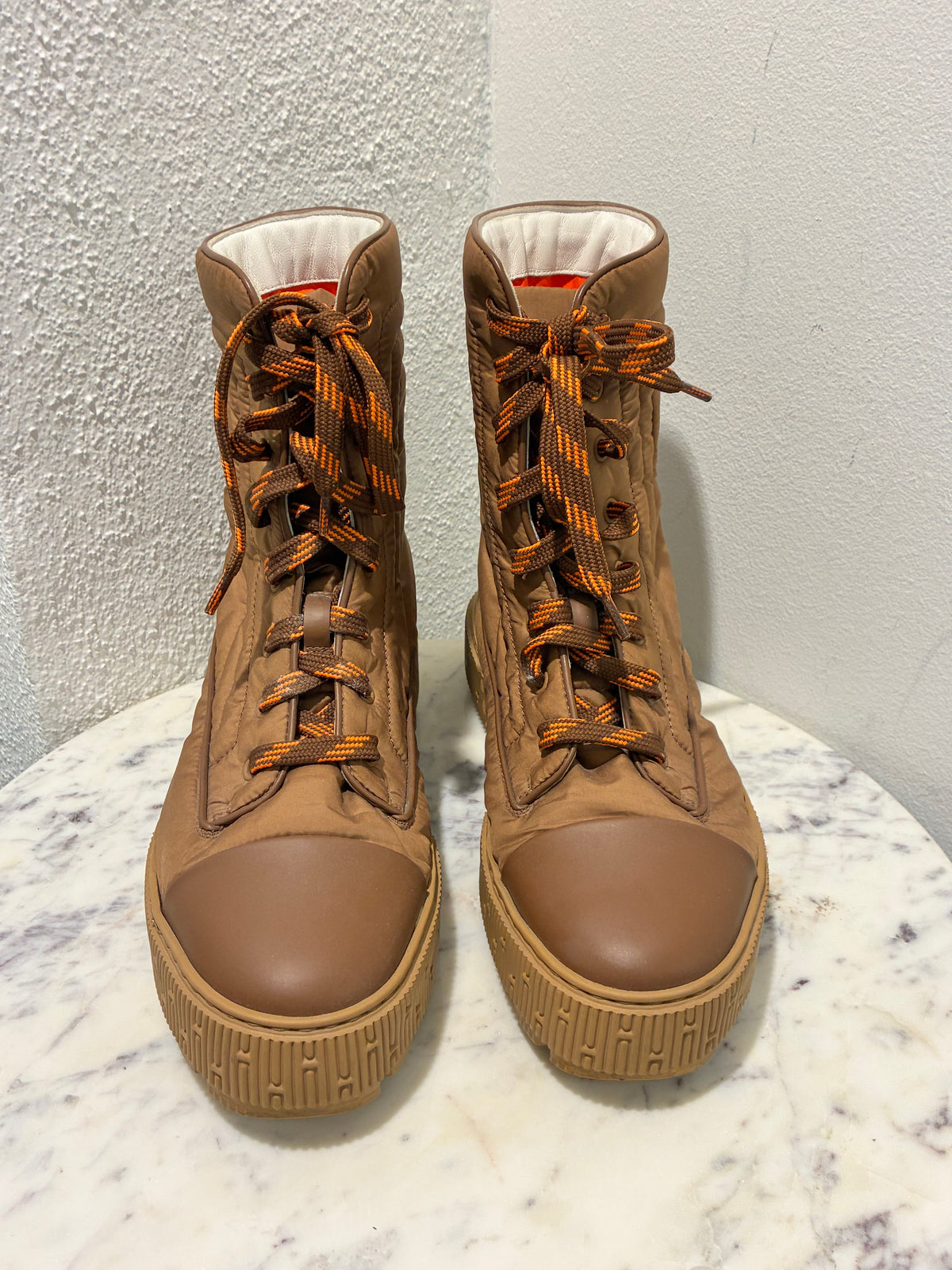 Hermès Boots – Caramel/Brown Calfskin & Parachute Fabric – EU 39
