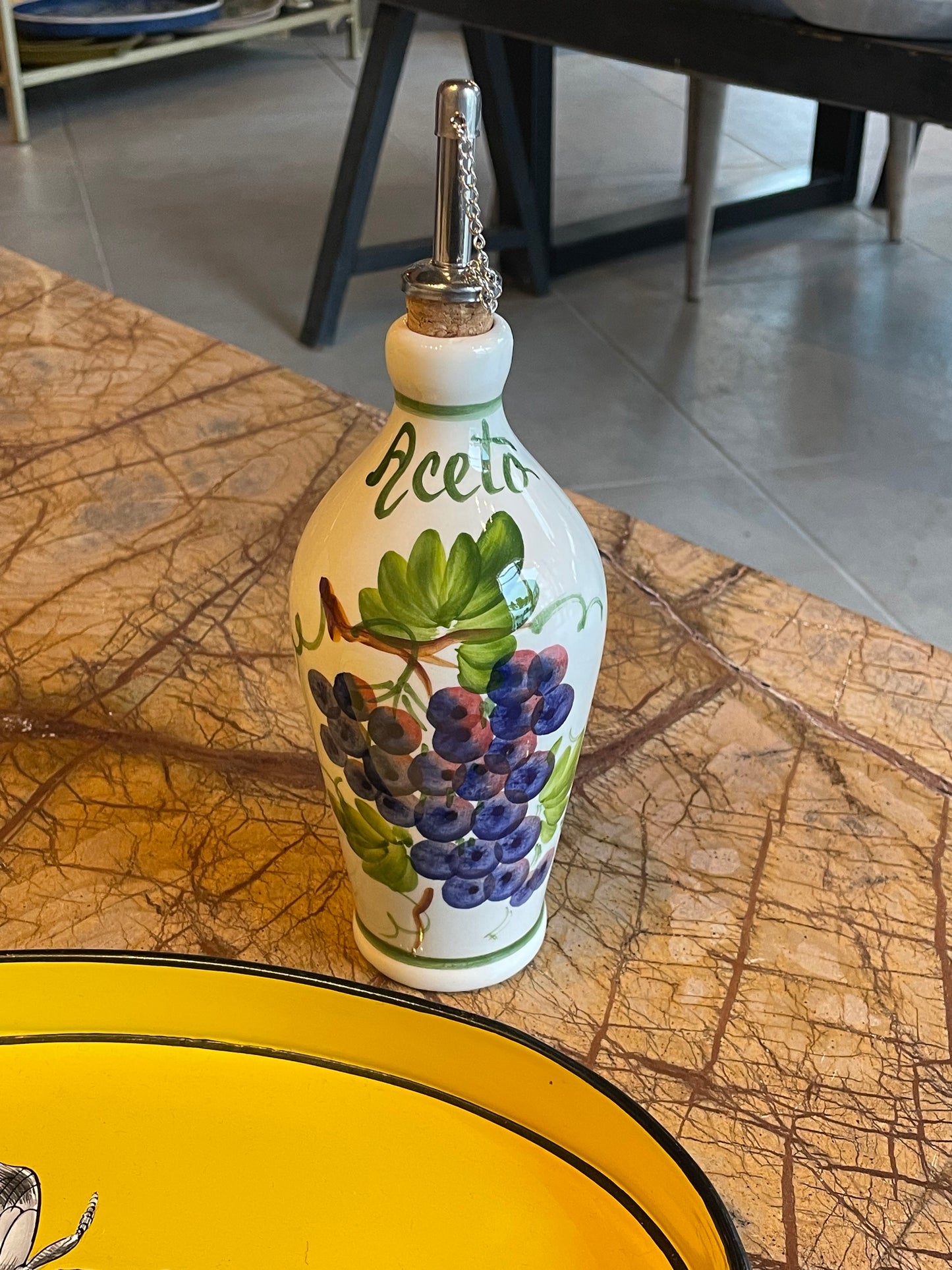 Stor olieflaske - Italiensk porcelæn