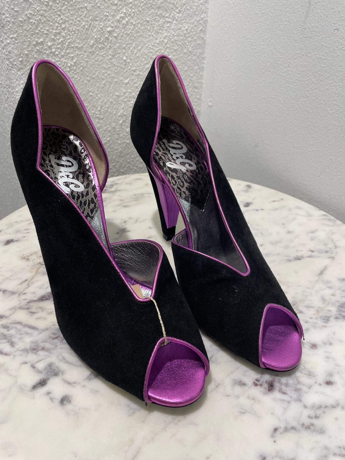 Vintage Dolce & Gabbana Black Suede Peep-Toe Pumps with Purple Heel Accents - 38