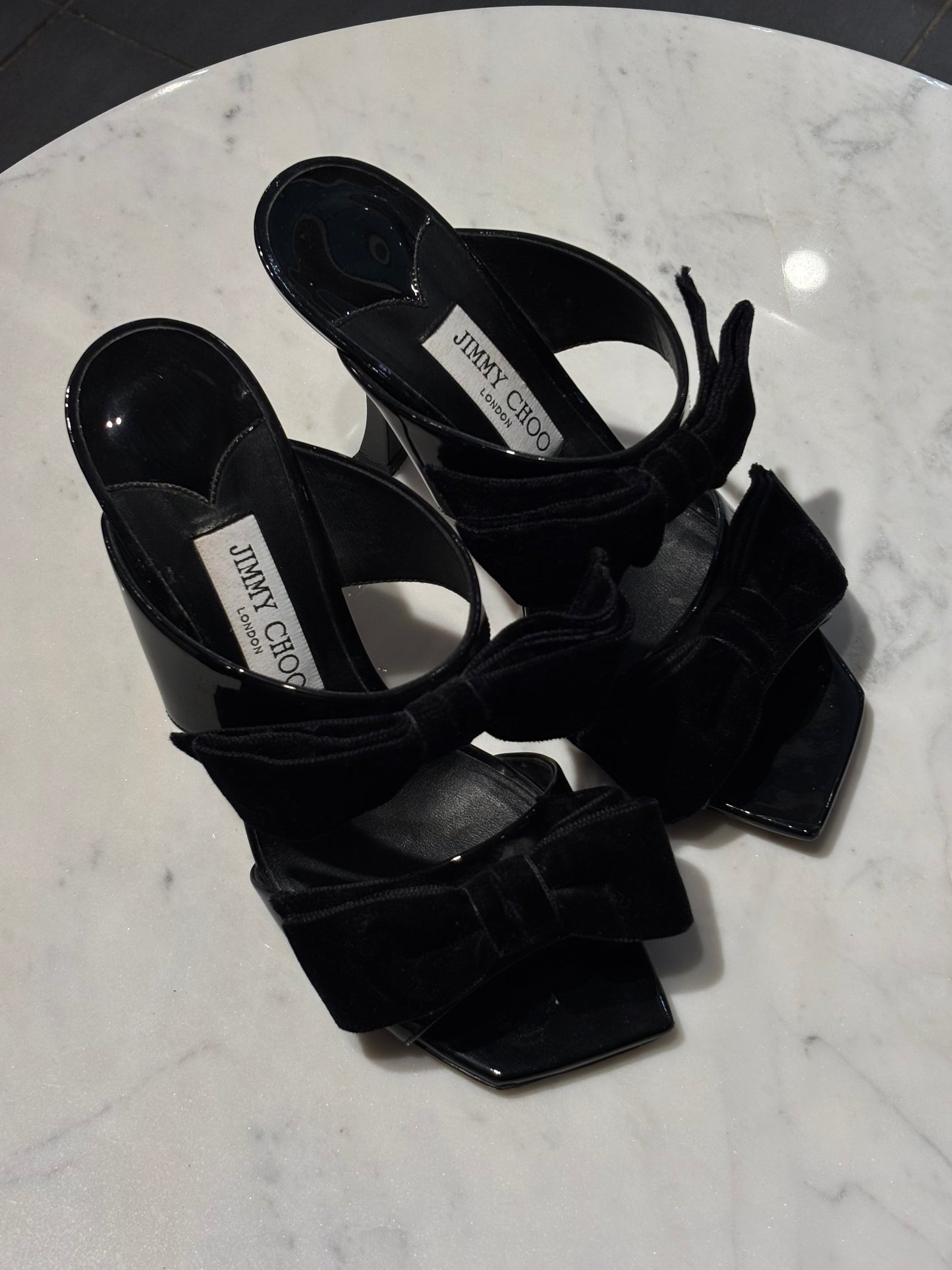 Jimmy Choo - Heeled Sandals - Bow in Black - 39 - Medina’s Wardrobe
