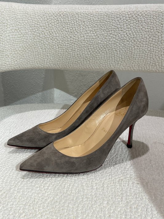 Christian Louboutin Heels –  Taupe Suede - 36,5