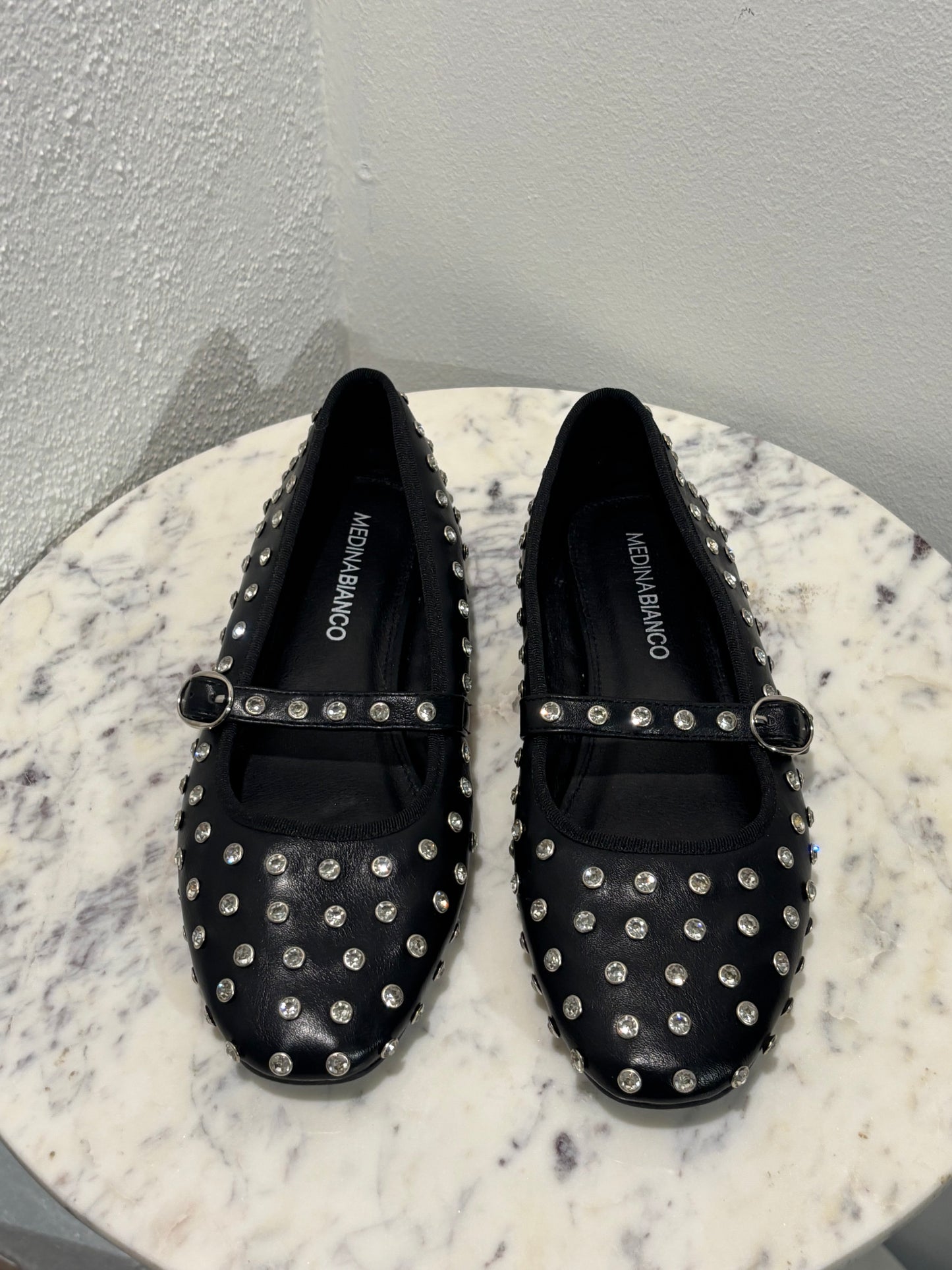 Medina x Bianco - Black ballerinas w stones - 39 - Medinas Wardrobe
