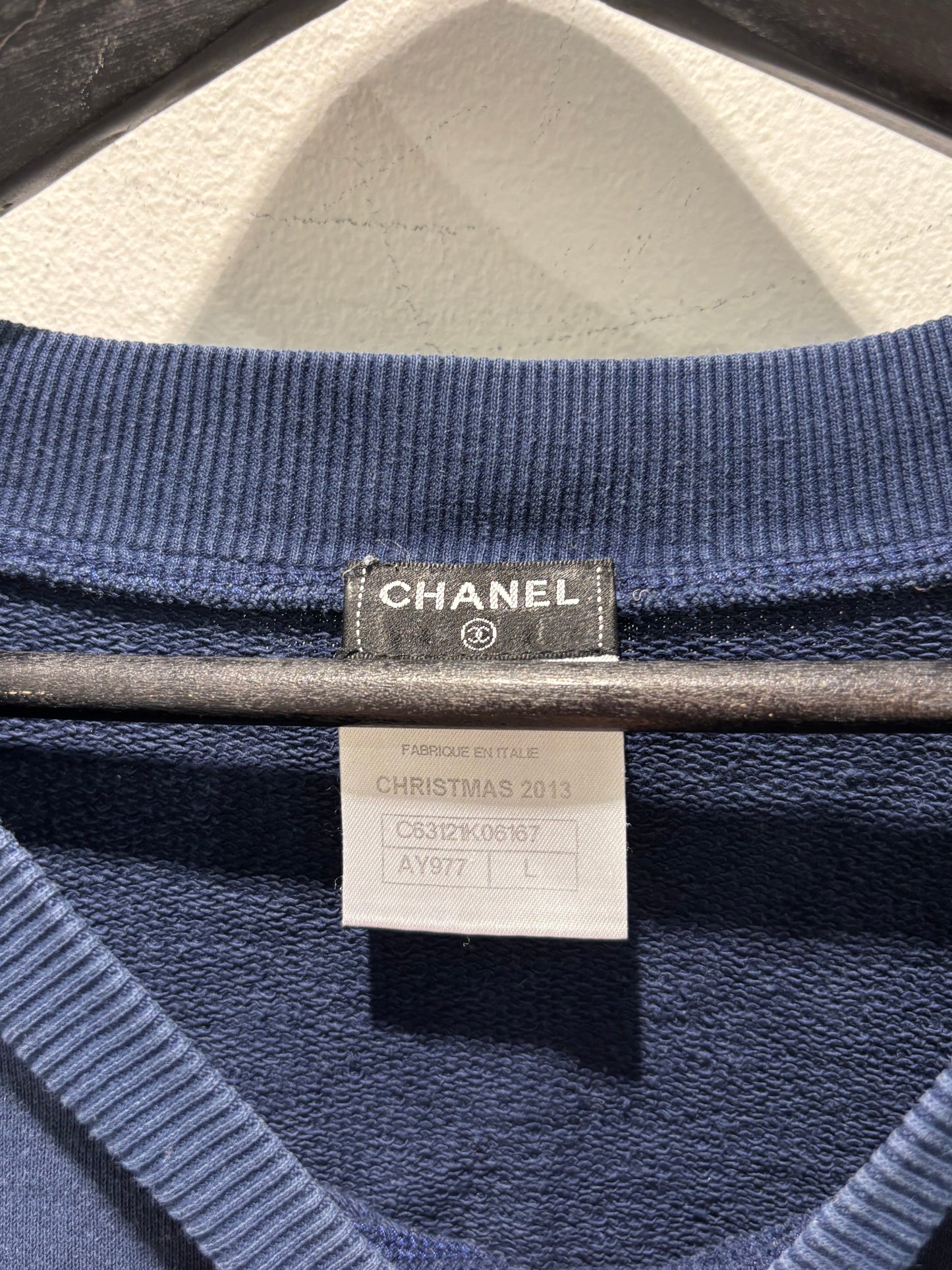 Chanel - Christmas Sweatshirt 2013 - Medinas Wardrobe - S/M