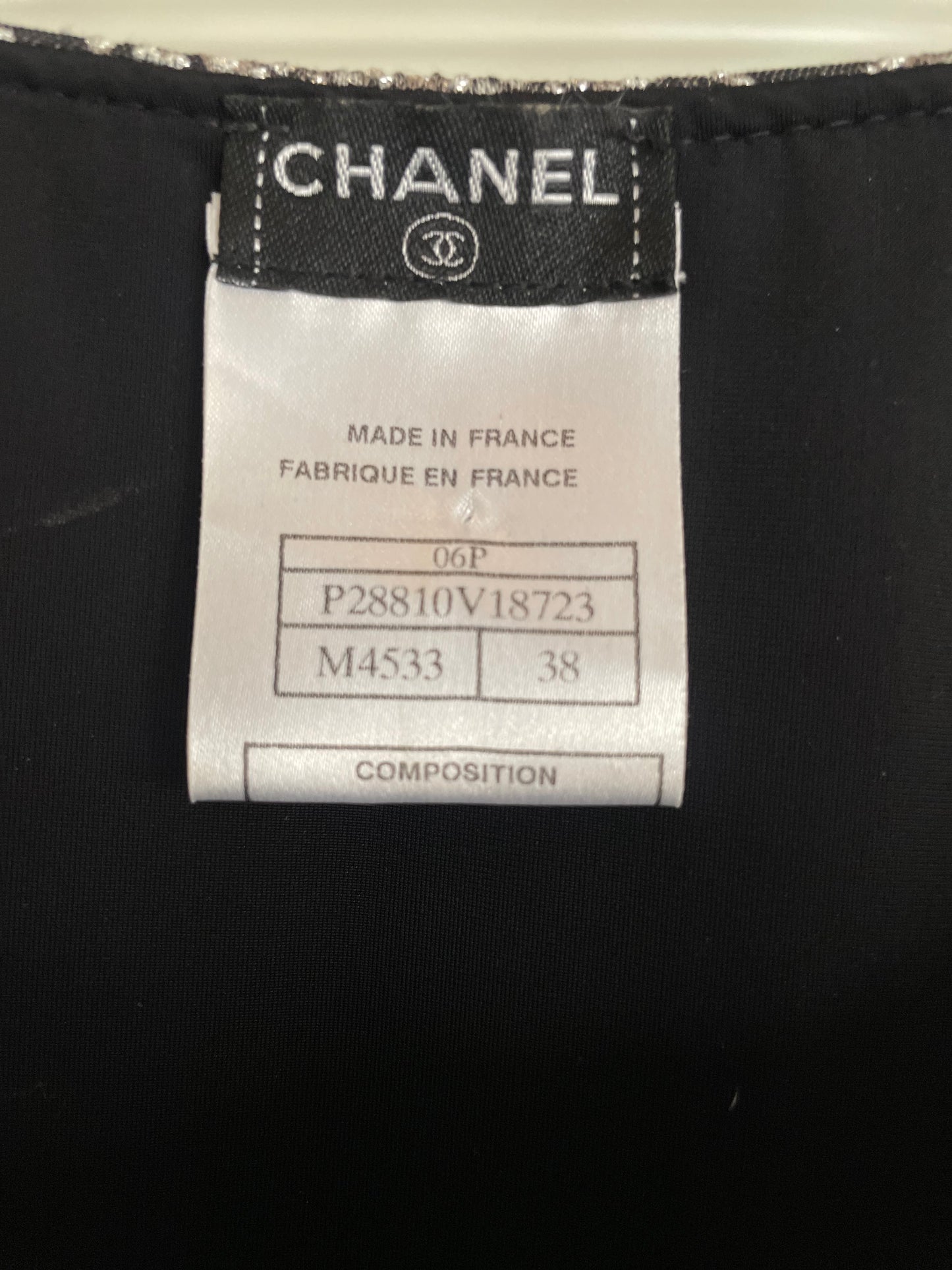 Chanel Eksklusiv Top - Håndbroderet - Sort & sølv