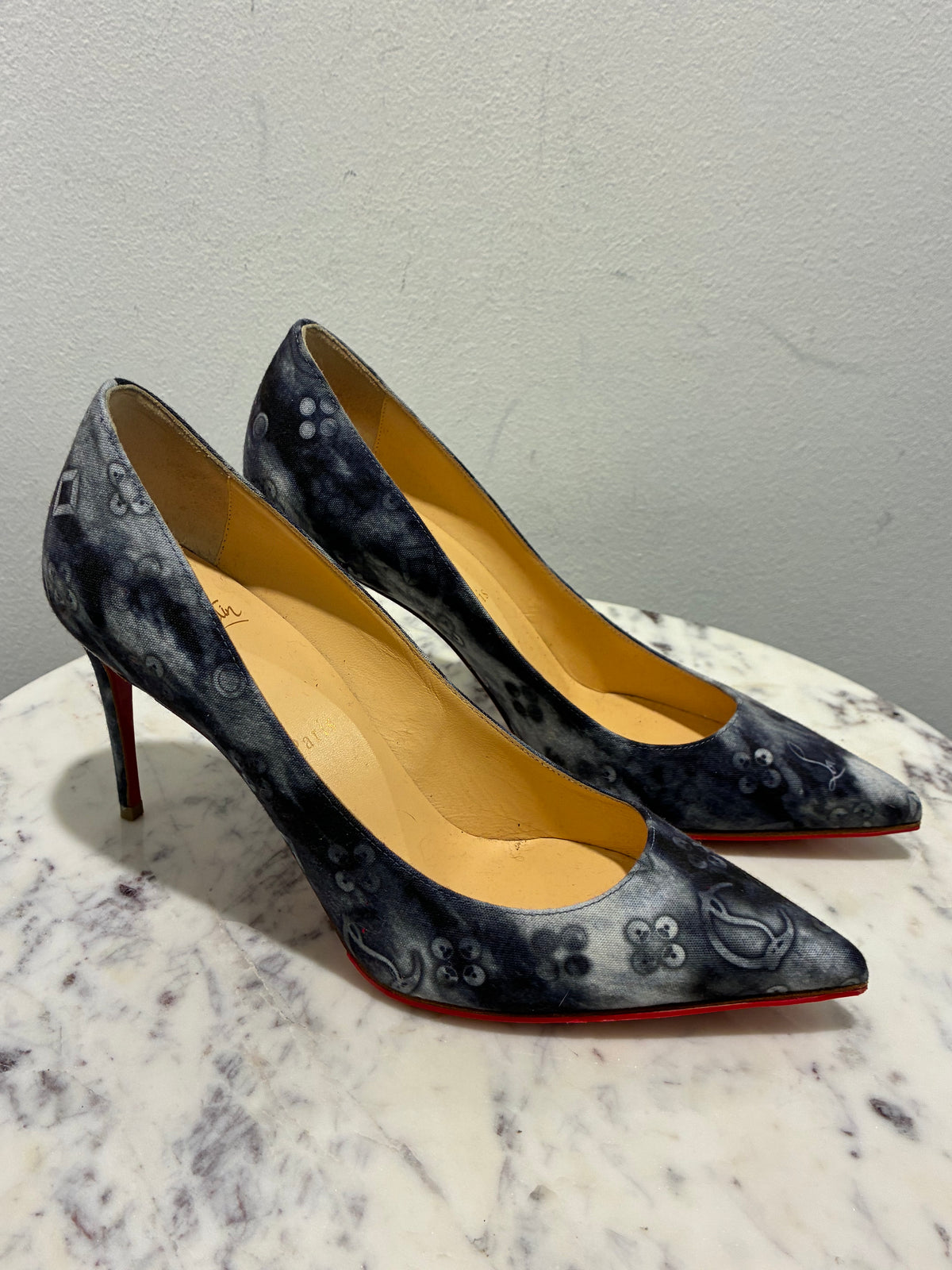 Christian Louboutin - Iriza 100 Printed Denim Pumps - Size 38,5